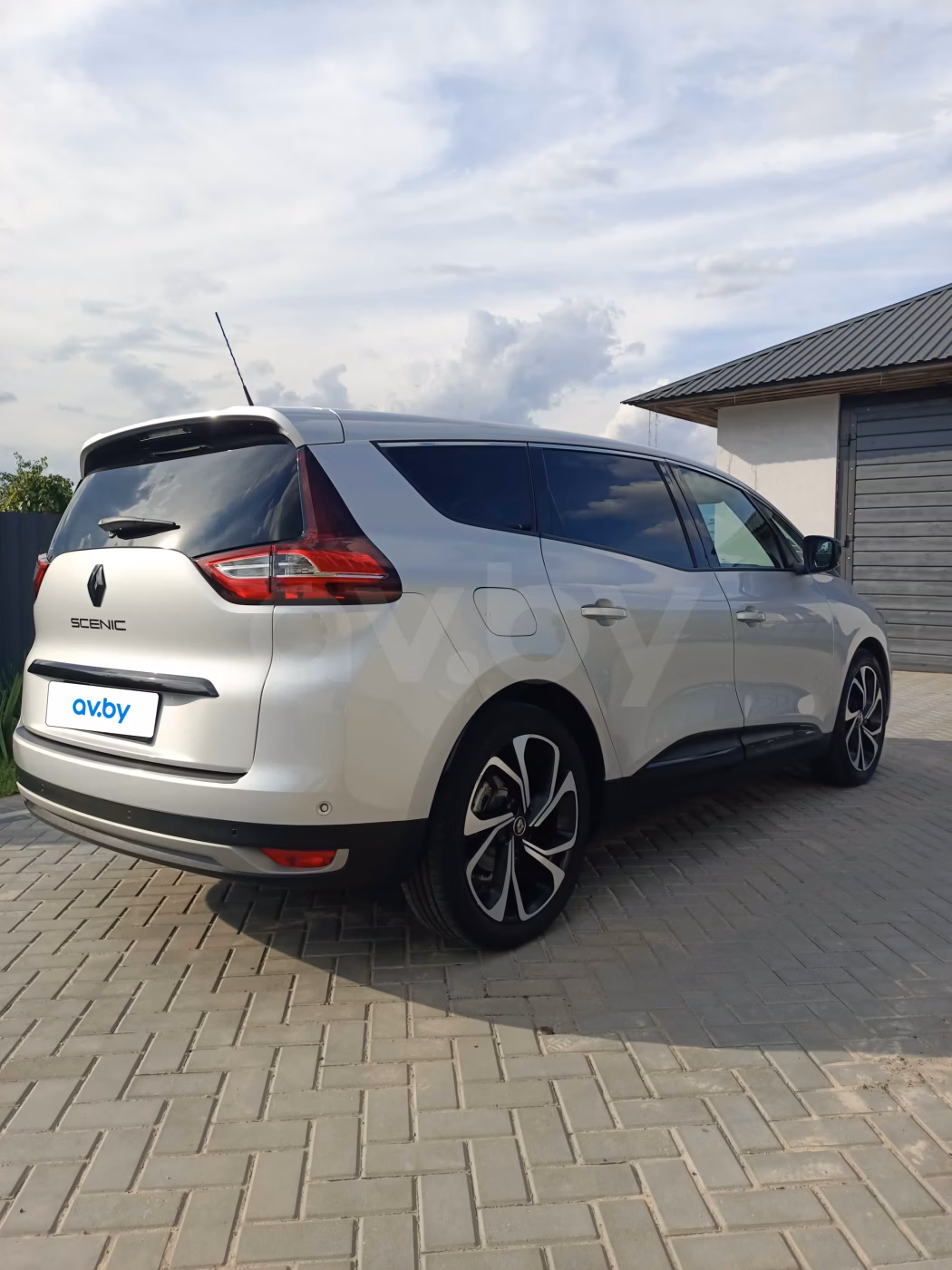Renault Grand Scenic фото 3