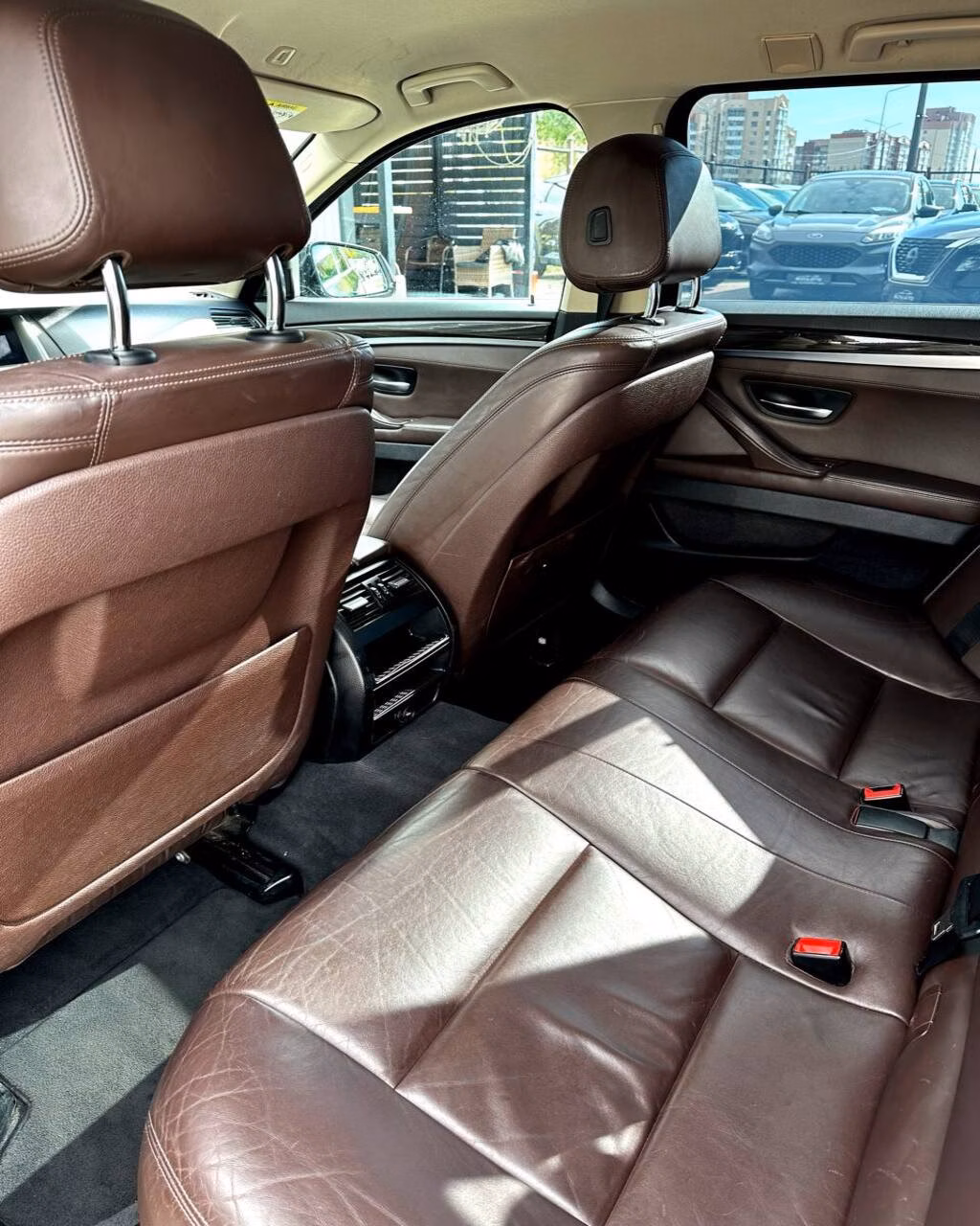 BMW 5 серия фото 12
