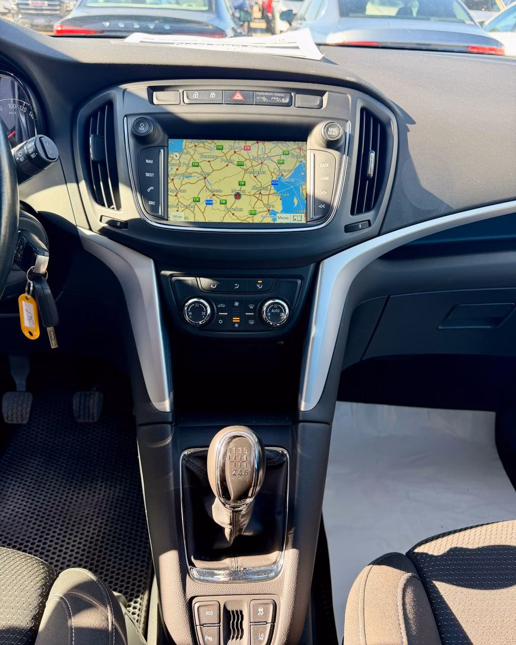 Opel Zafira фото 15