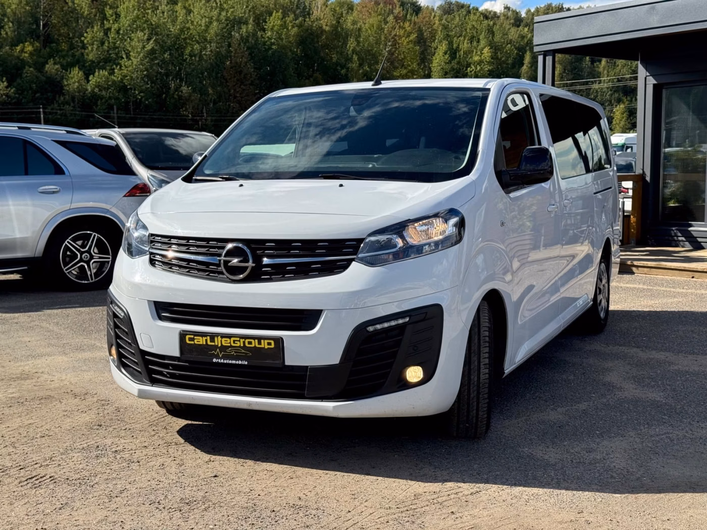 Opel Vivaro фото 3