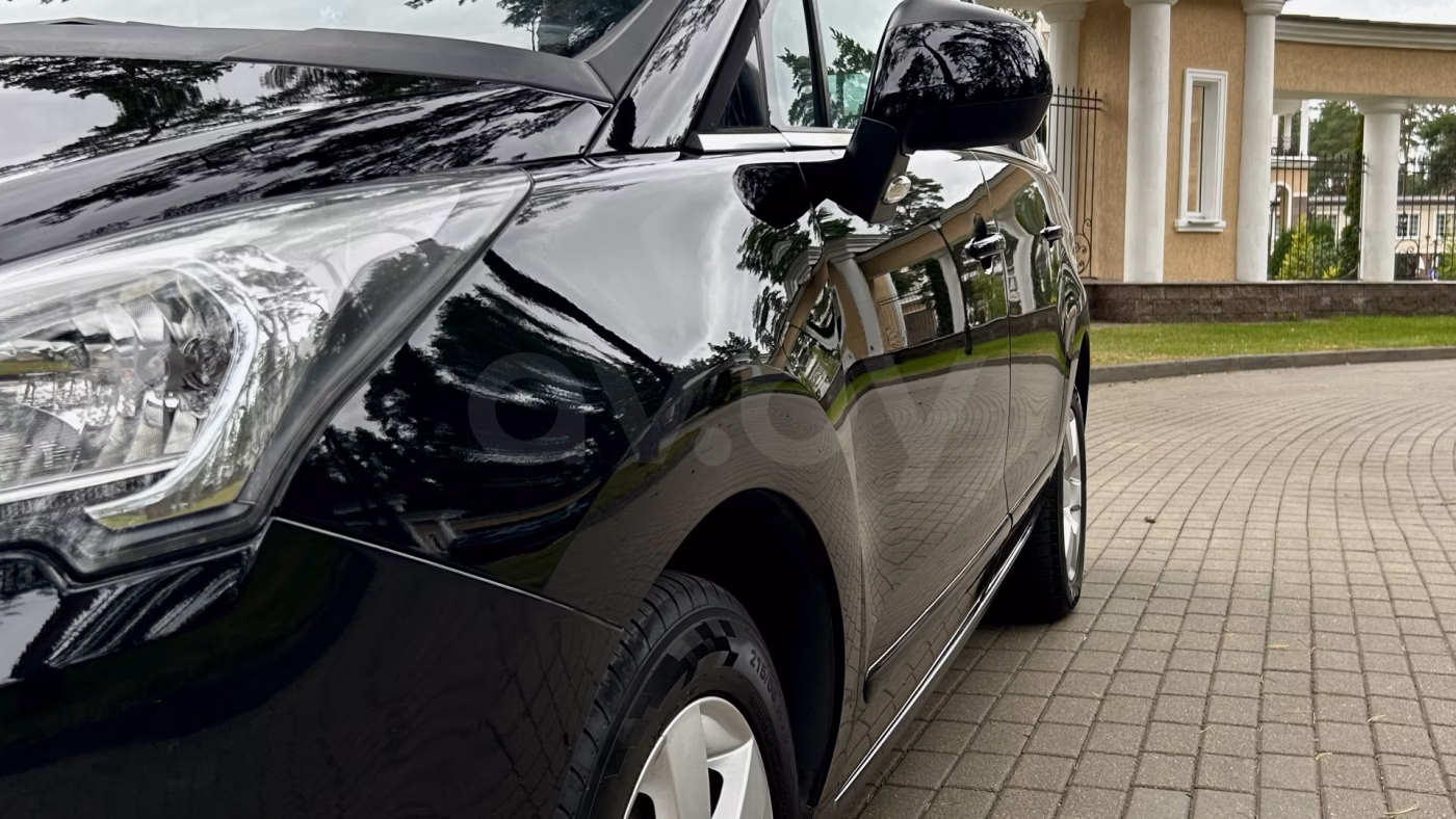 Peugeot 5008 фото 12