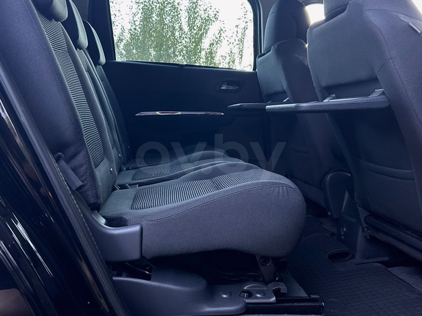 Peugeot 5008 фото 21