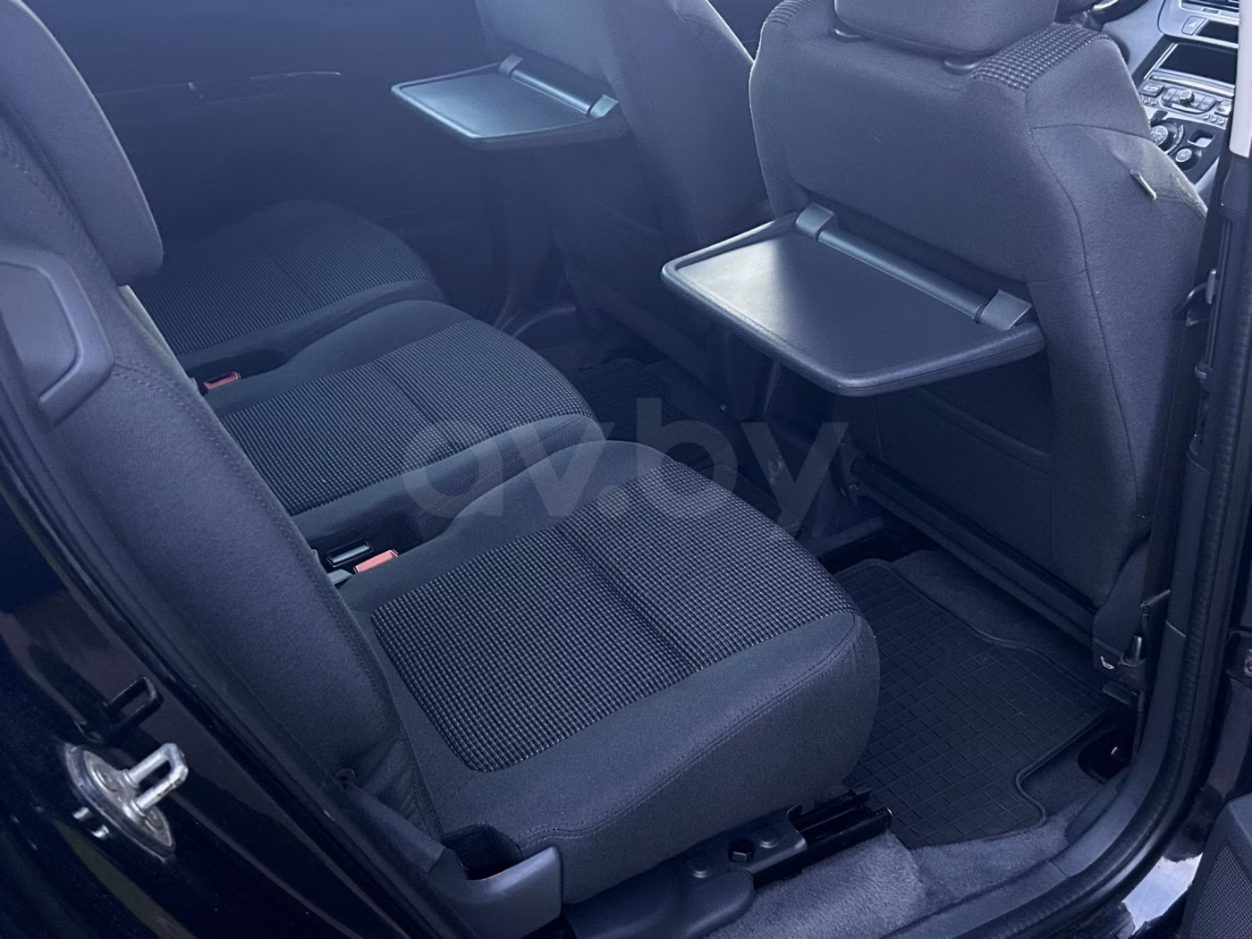 Peugeot 5008 фото 22