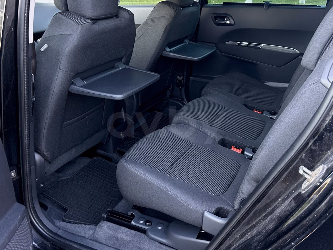 Peugeot 5008 фото 24