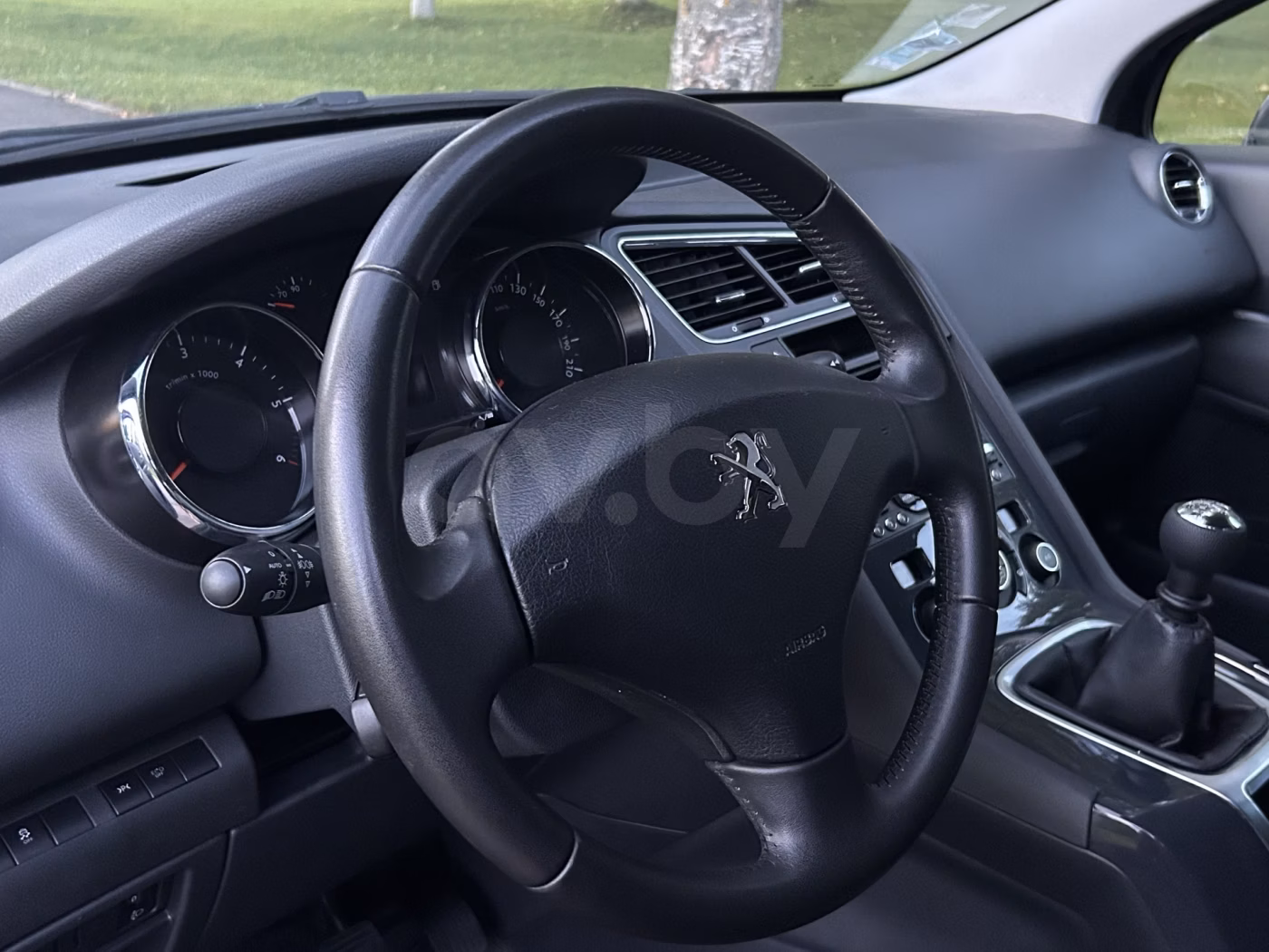 Peugeot 5008 фото 26
