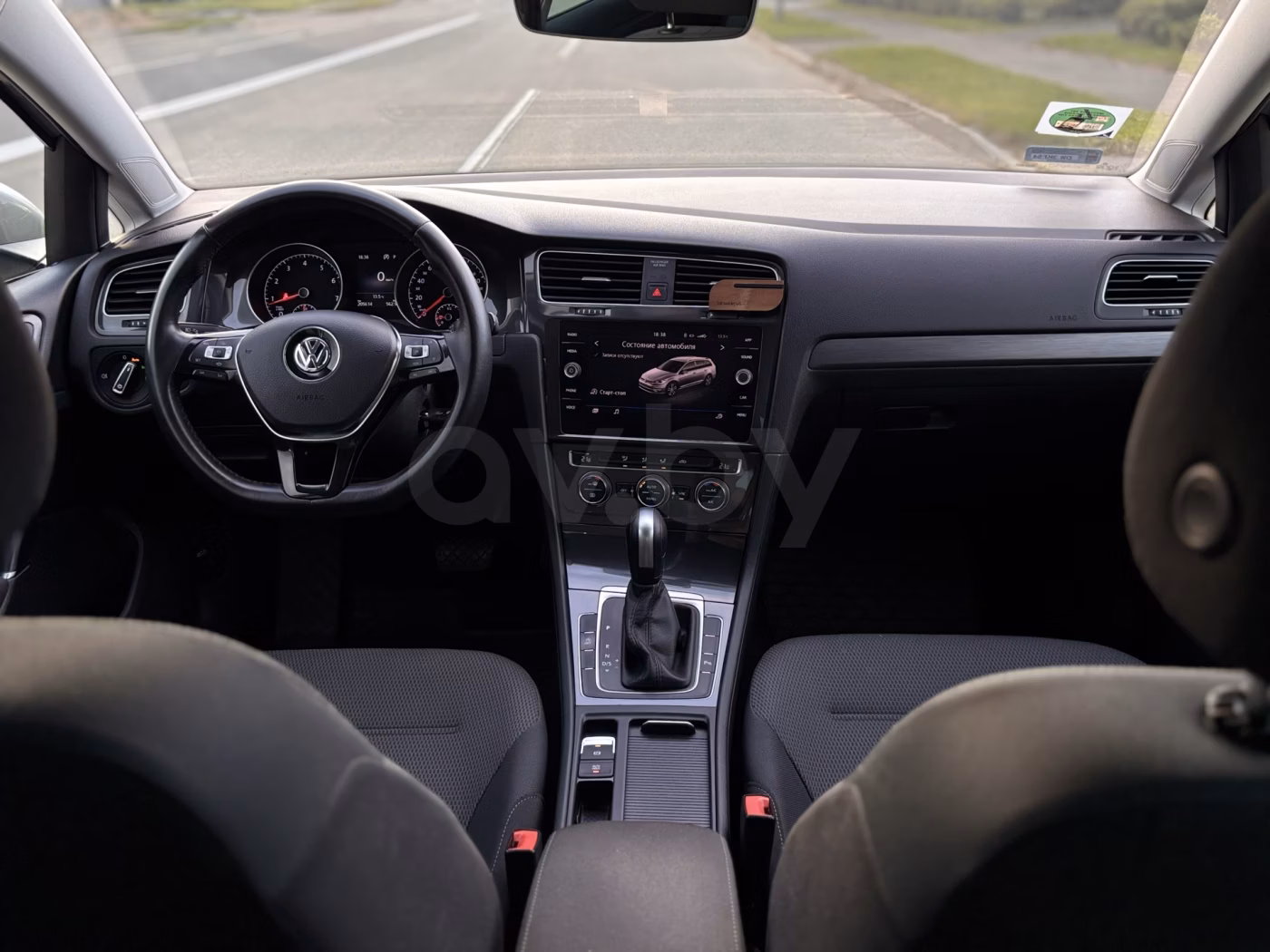 Volkswagen Golf фото 22