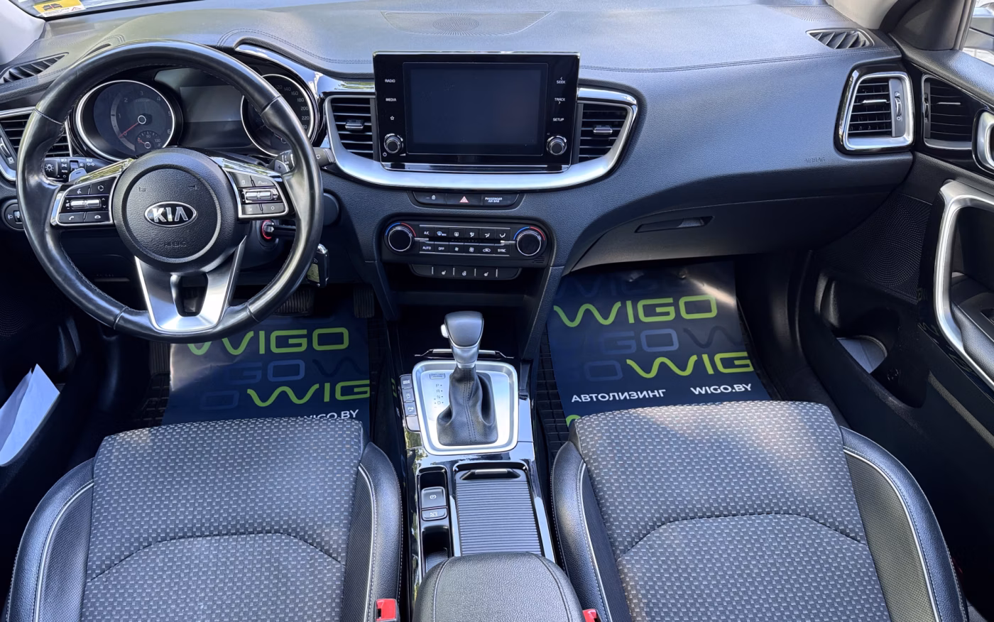 Kia Cee'd фото 12