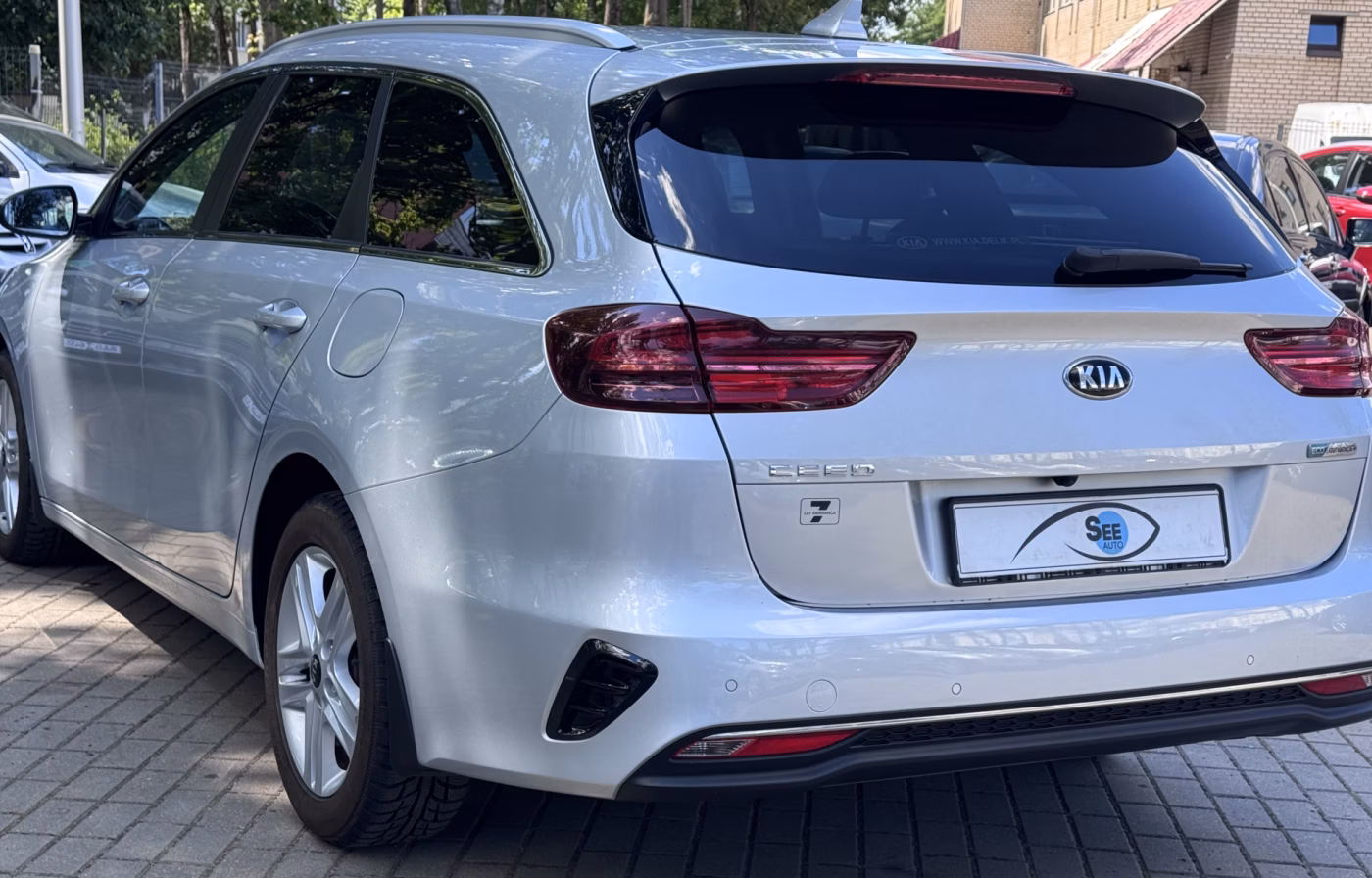 Kia Cee'd фото 24