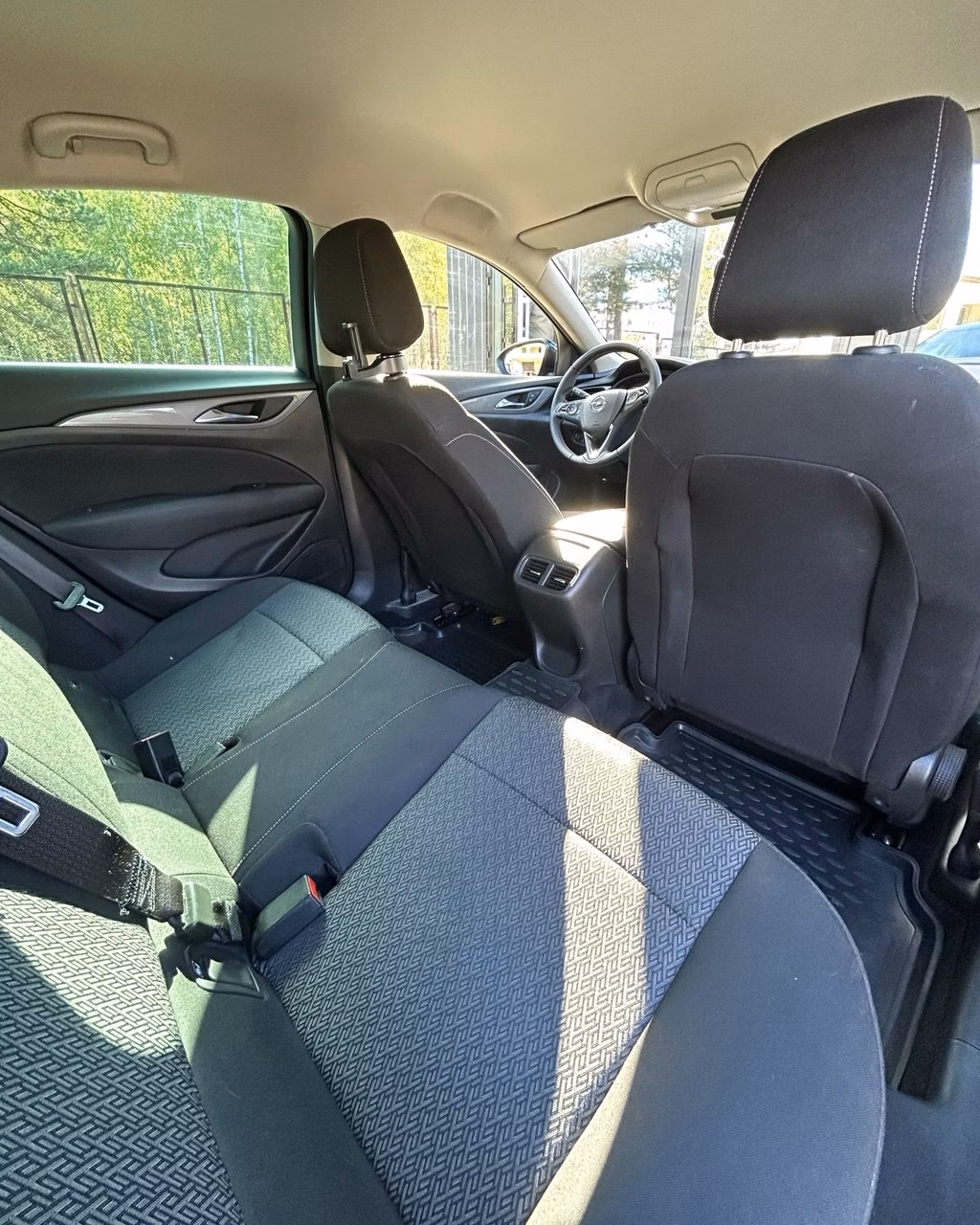 Opel Insignia фото 14