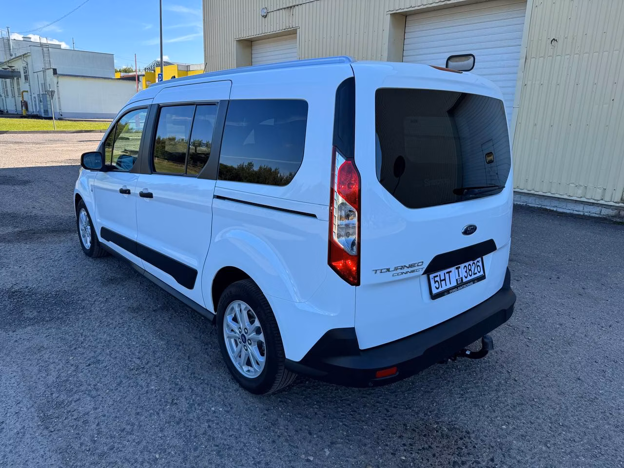 Ford Tourneo Connect фото 7