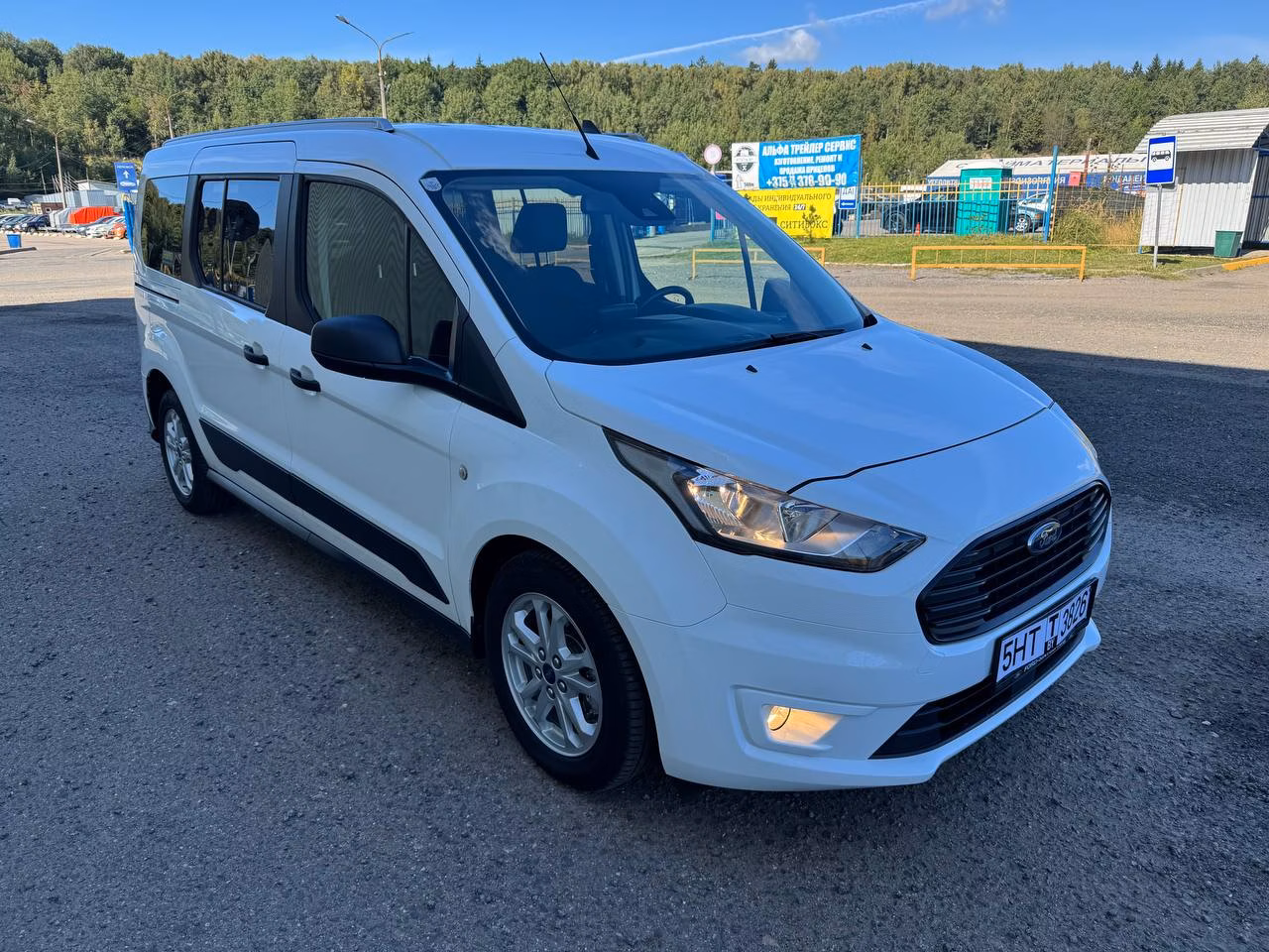 Ford Tourneo Connect фото 3