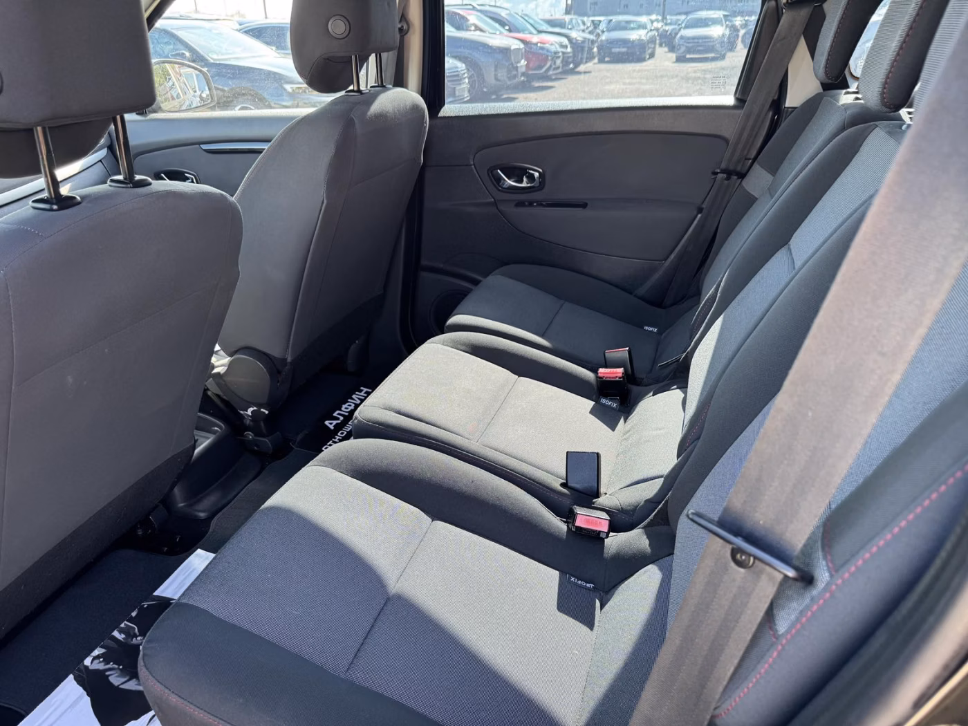 Renault Grand Scenic фото 12