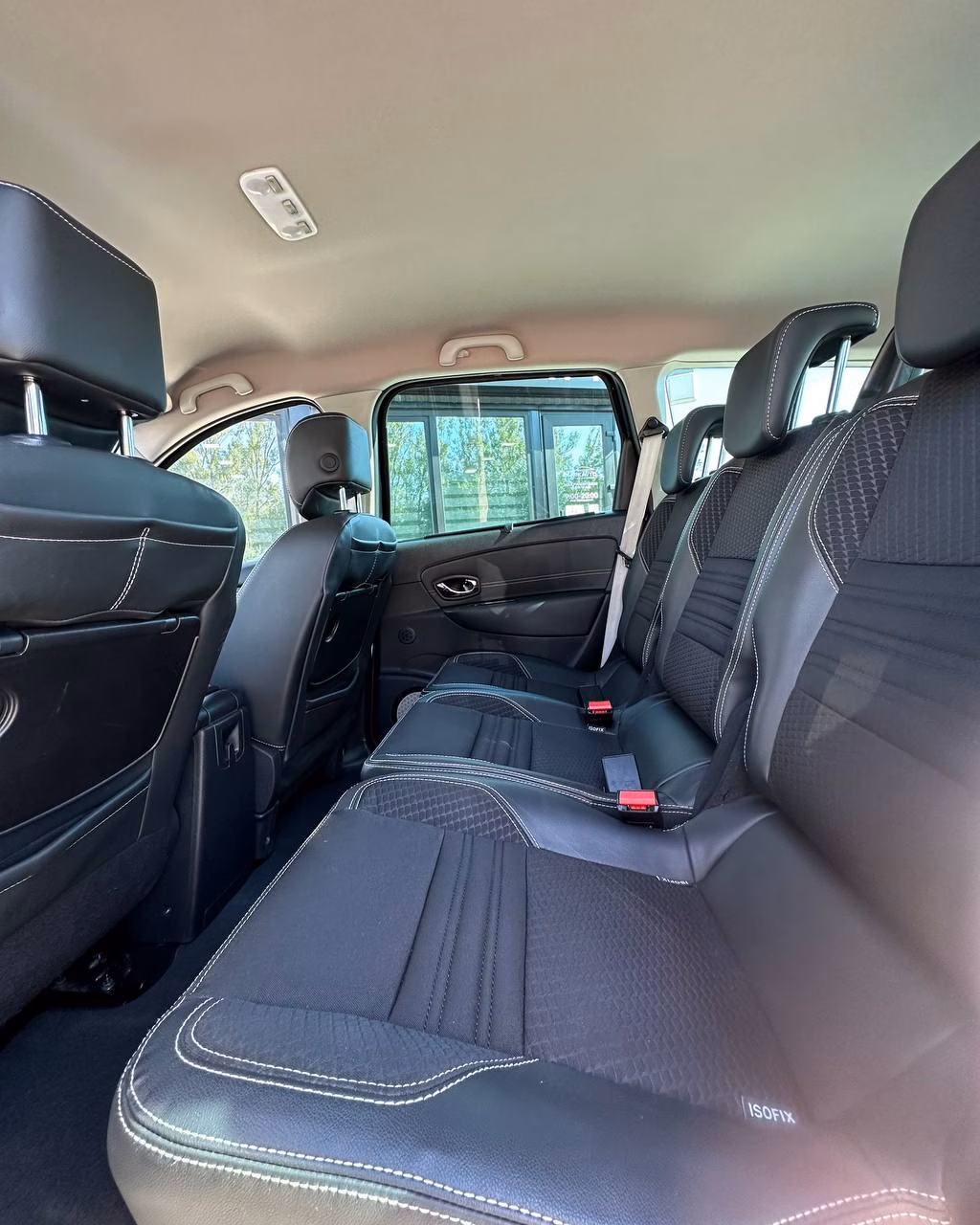 Renault Grand Scenic фото 10