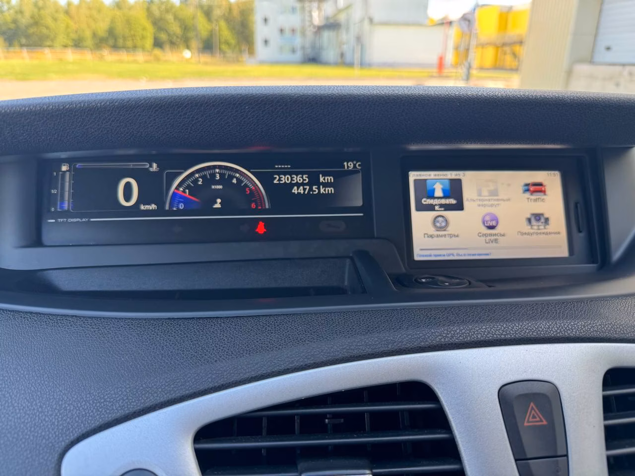Renault Grand Scenic фото 18