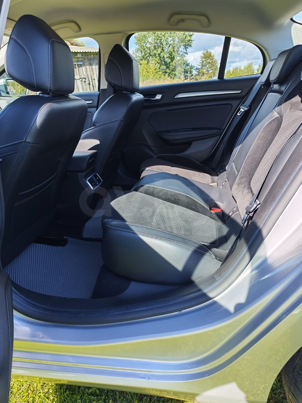 Renault Megane фото 18