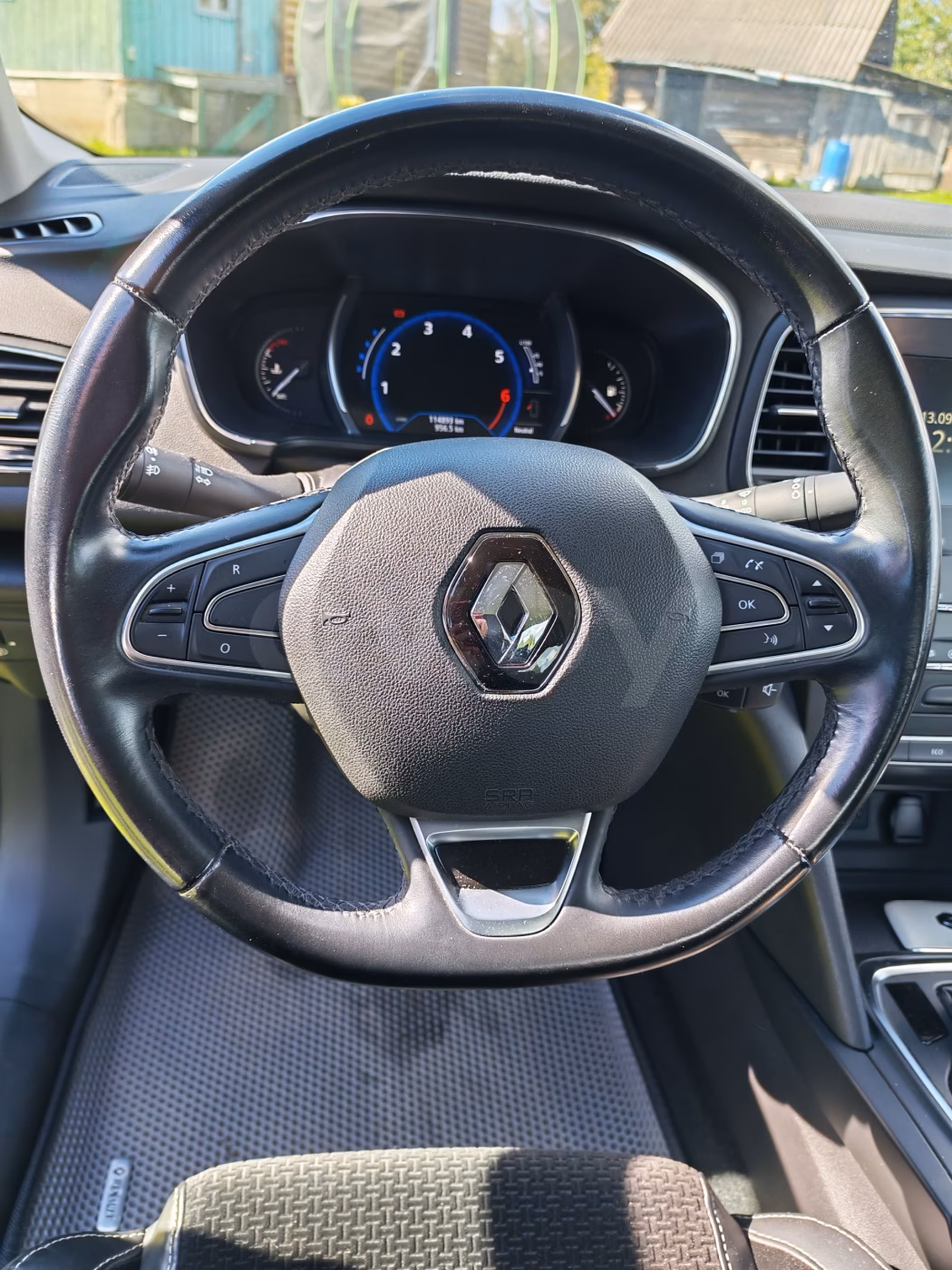 Renault Megane фото 16
