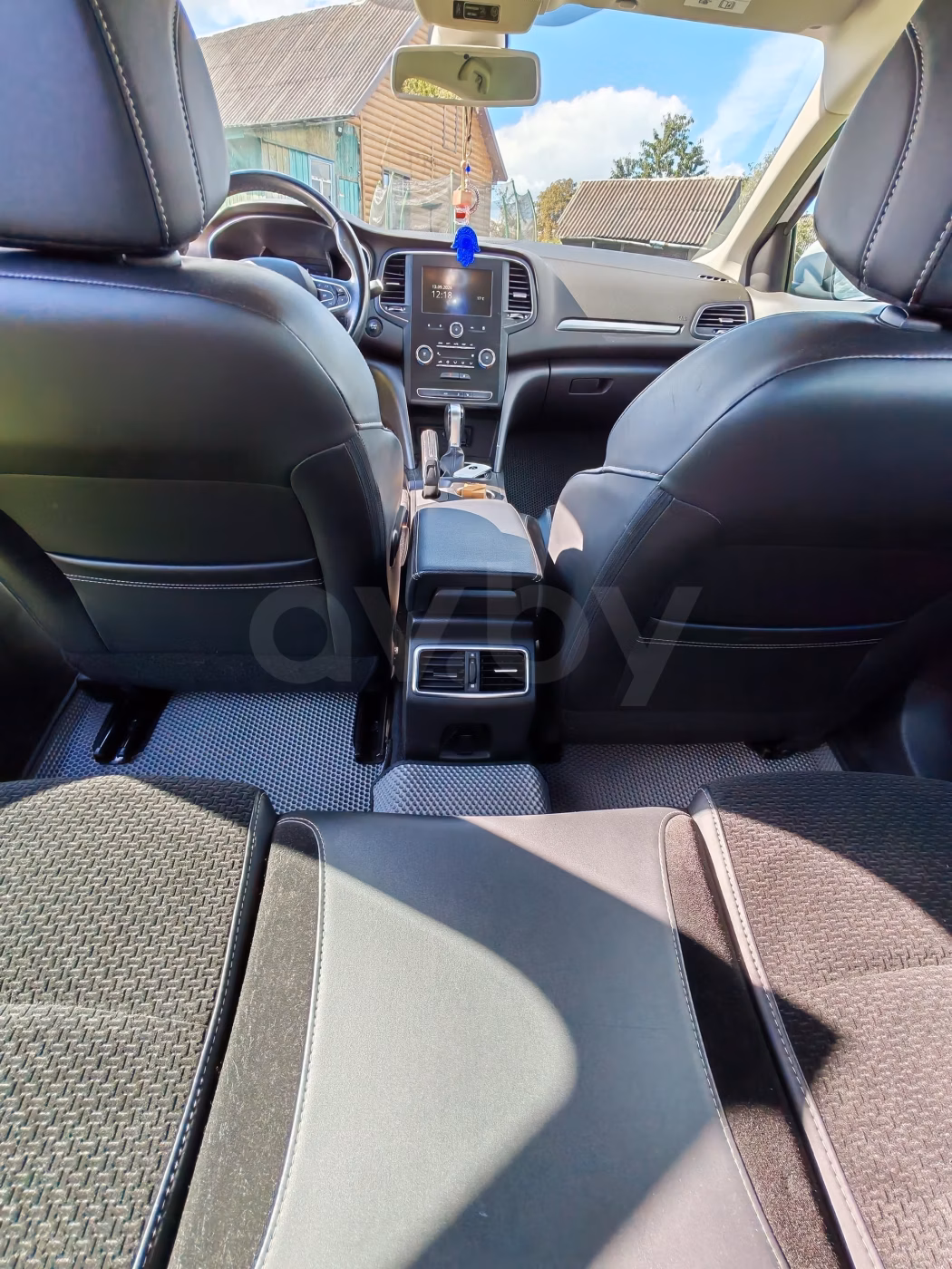 Renault Megane фото 23