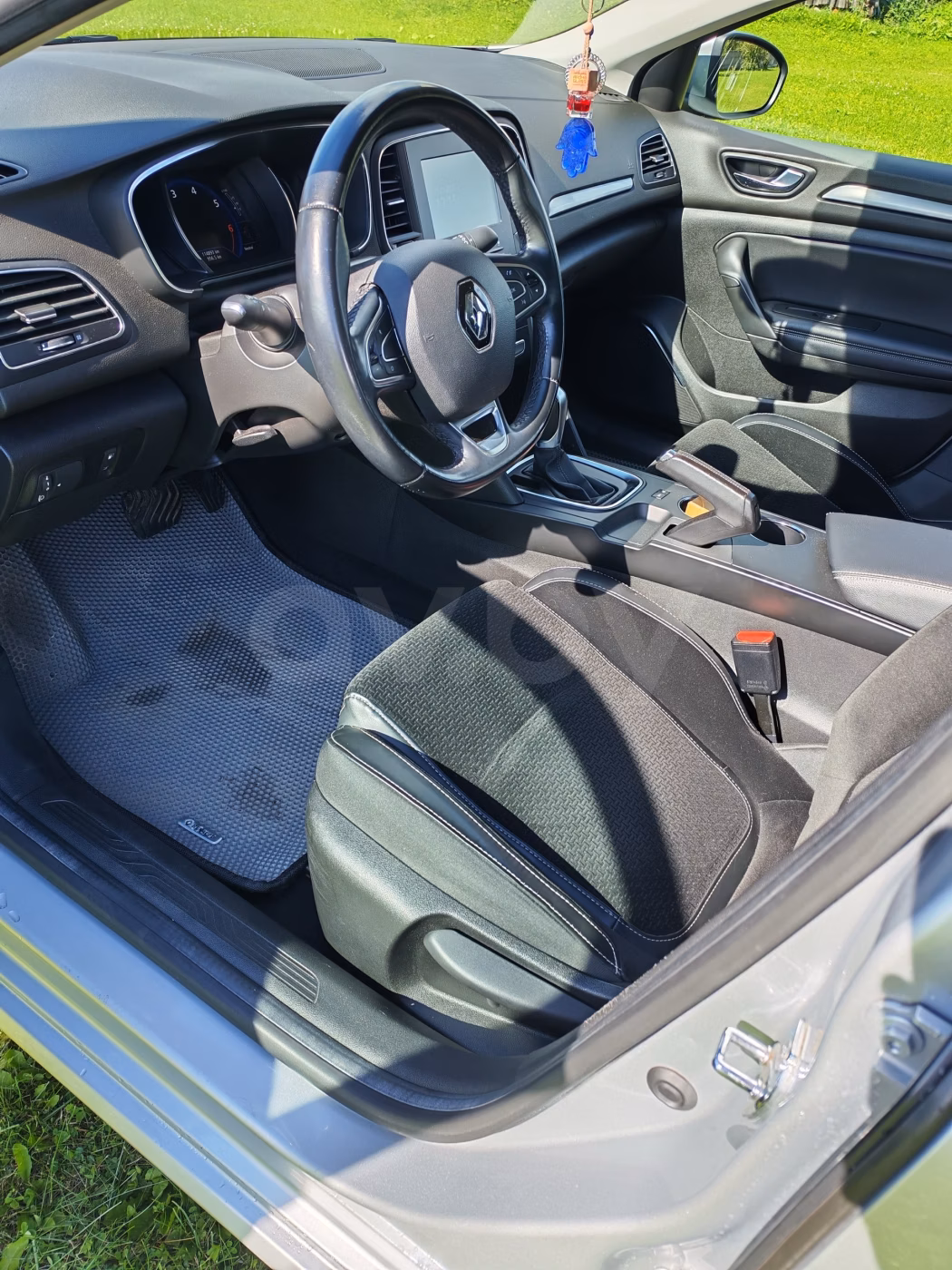 Renault Megane фото 21