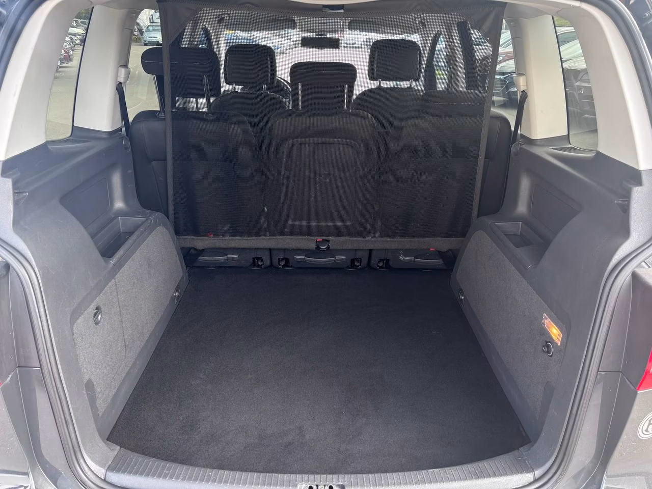 Volkswagen Touran фото 15