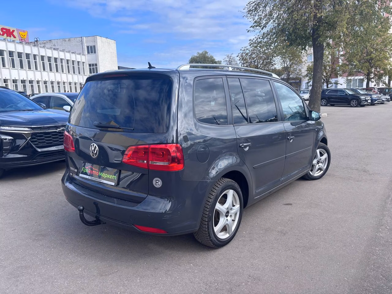 Volkswagen Touran фото 3