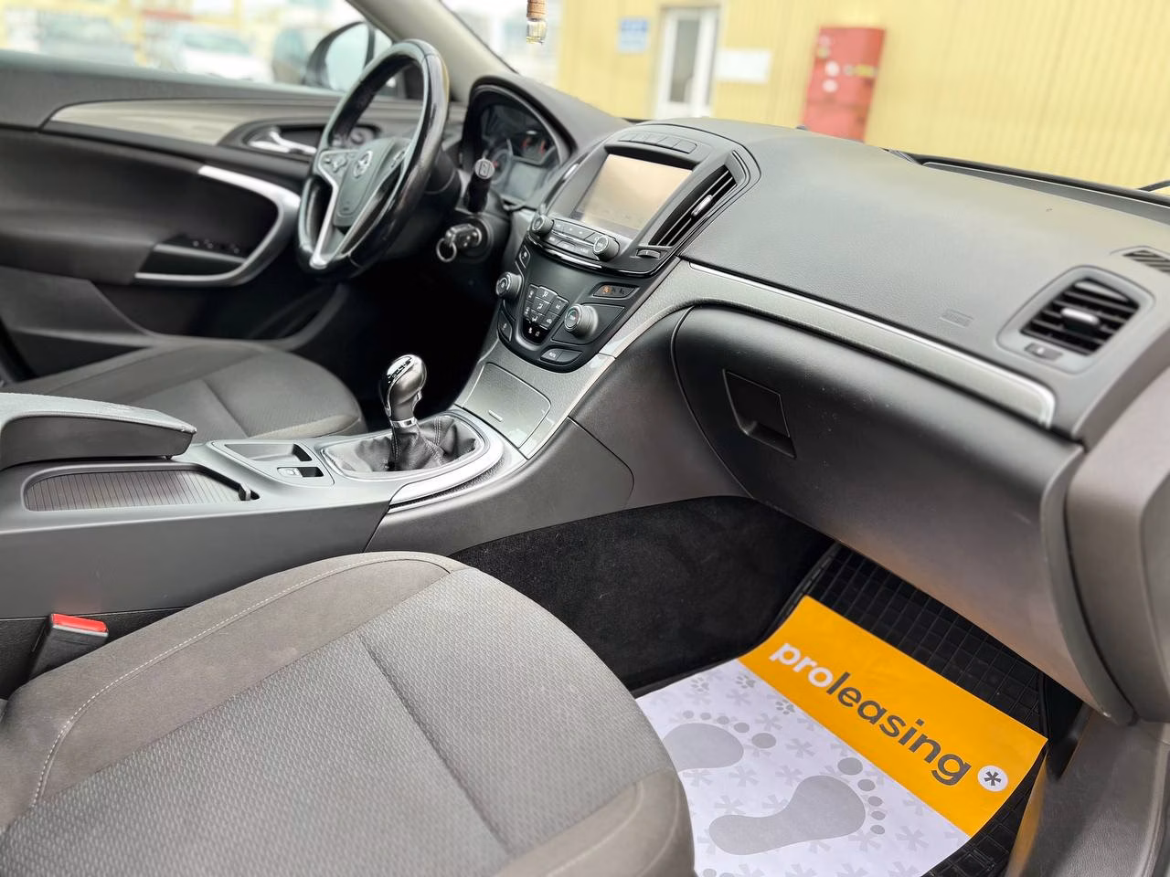Opel Insignia фото 13