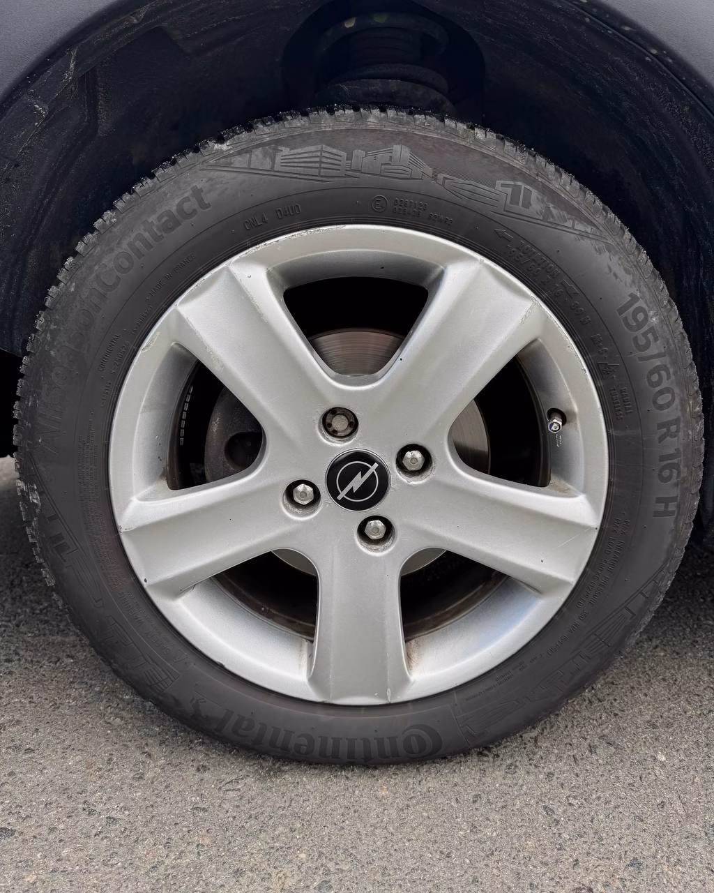 Opel Crossland X фото 15