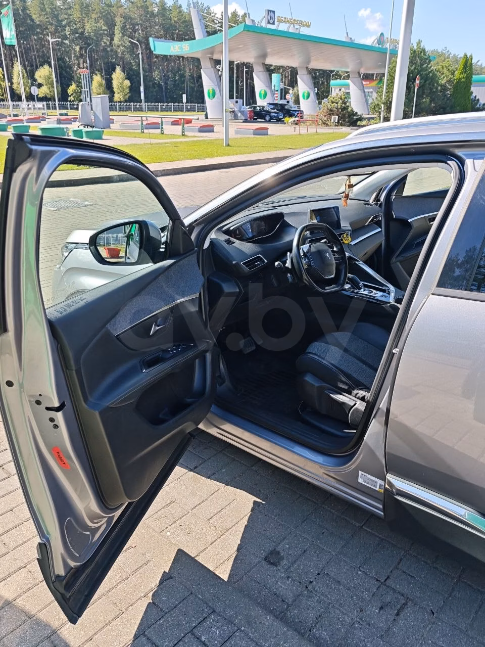 Peugeot 3008 фото 9