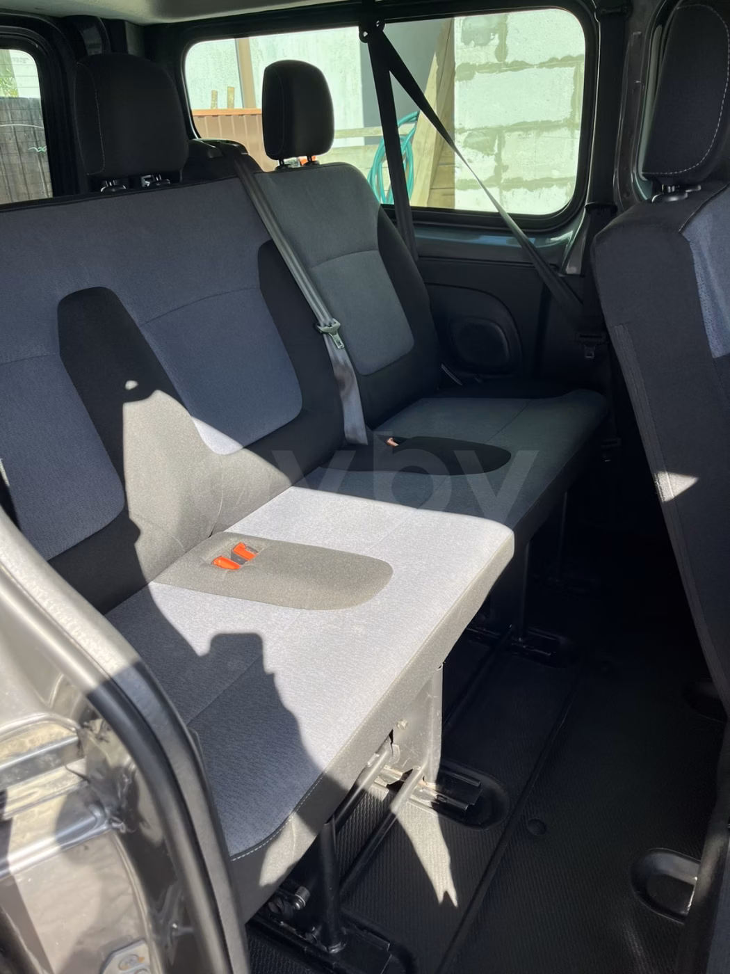 Opel Vivaro фото 8