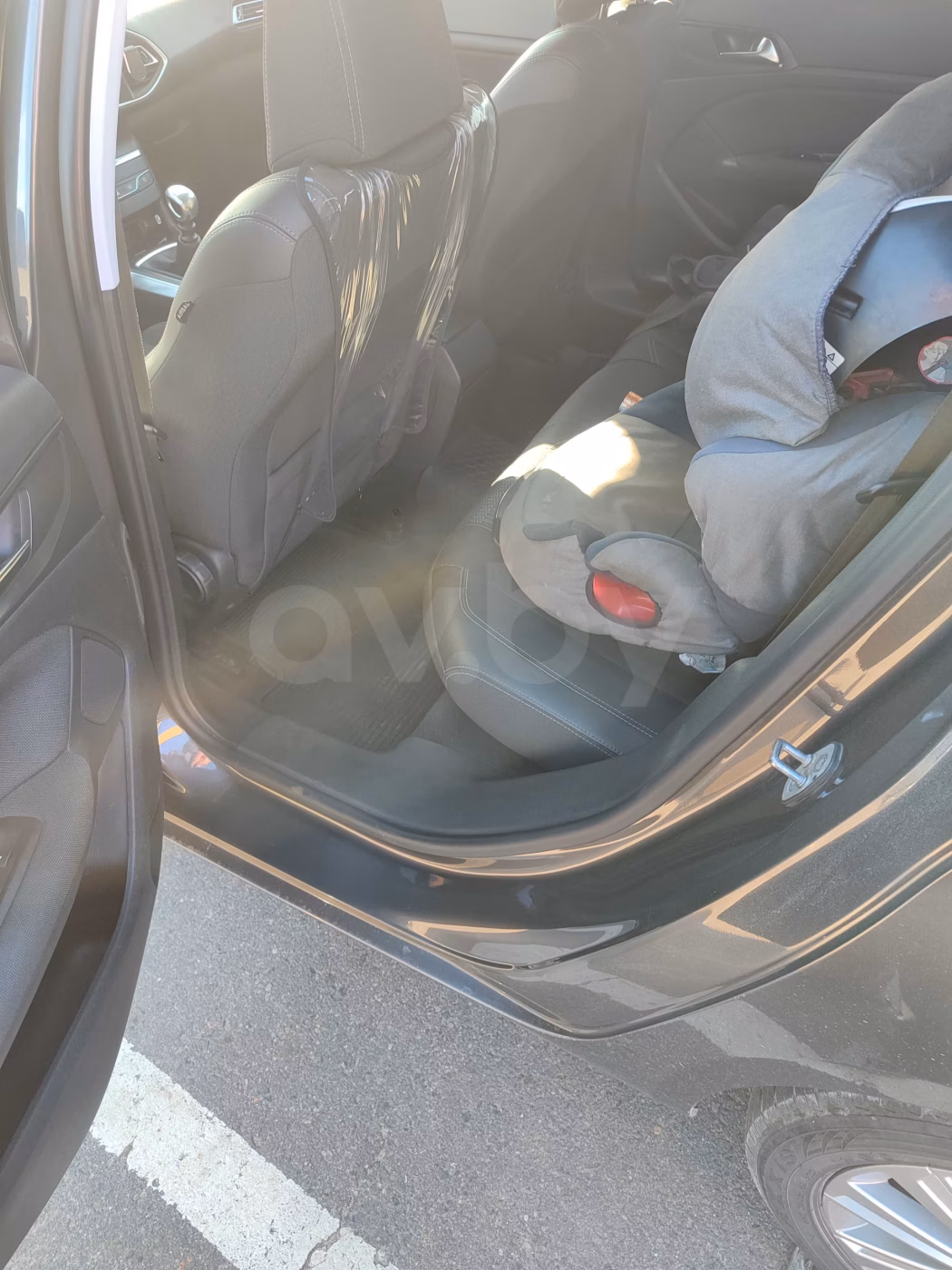 Peugeot 308 фото 7