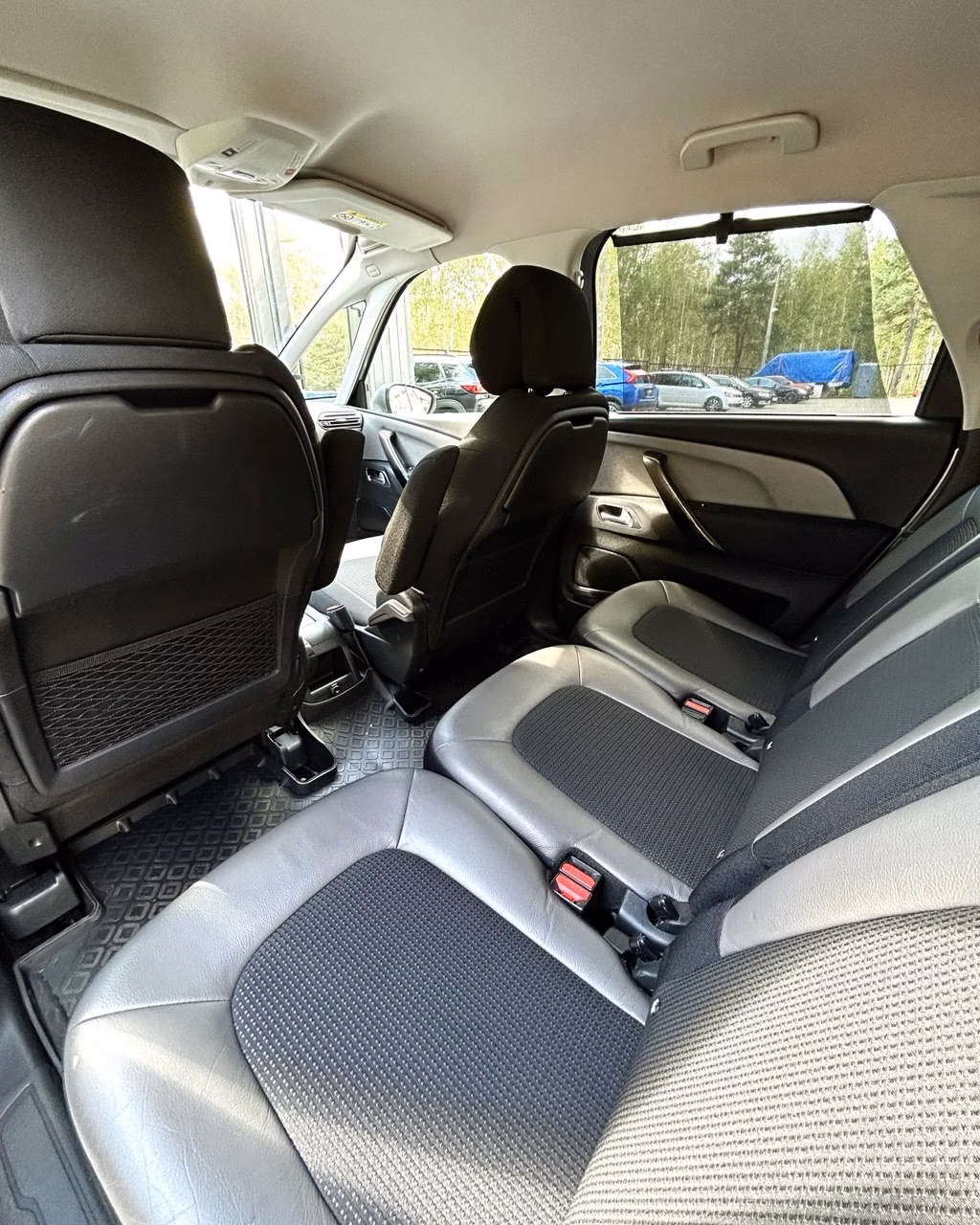 Citroen C4 Picasso фото 11