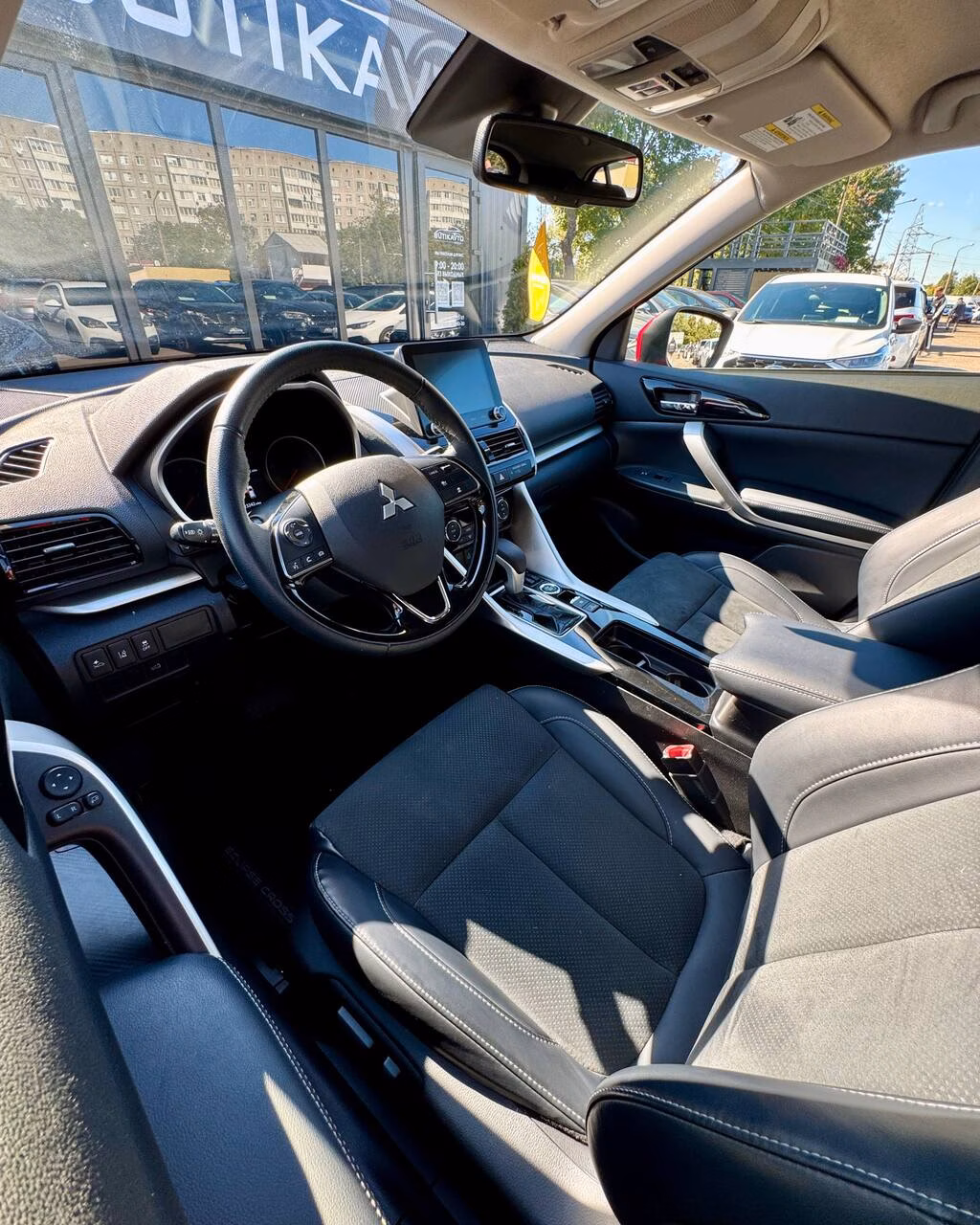 Mitsubishi Eclipse Cross фото 10