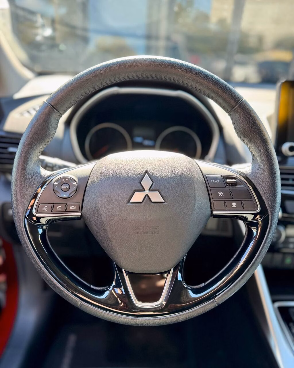 Mitsubishi Eclipse Cross фото 15