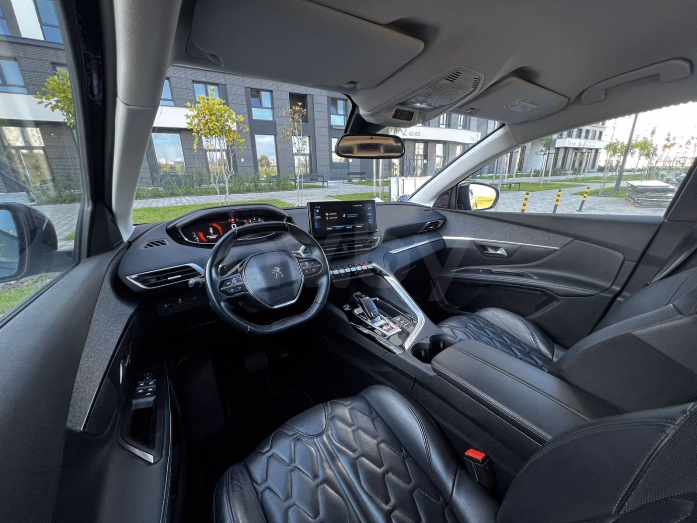 Peugeot 5008 фото 14