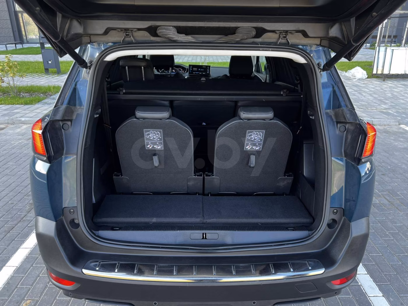 Peugeot 5008 фото 13