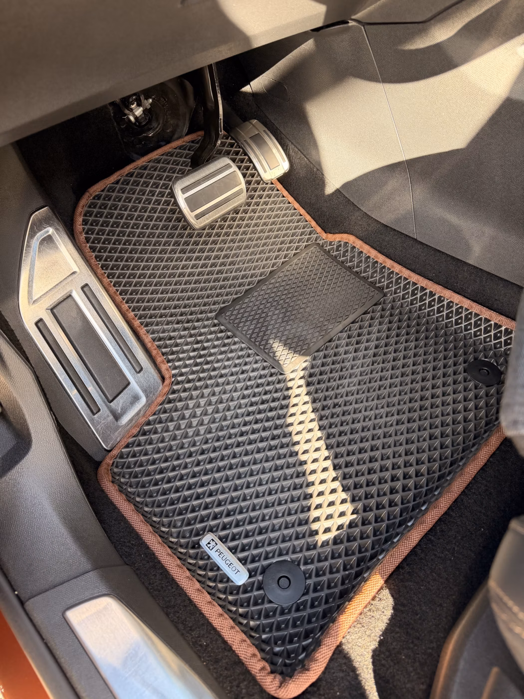 Peugeot 3008 фото 19
