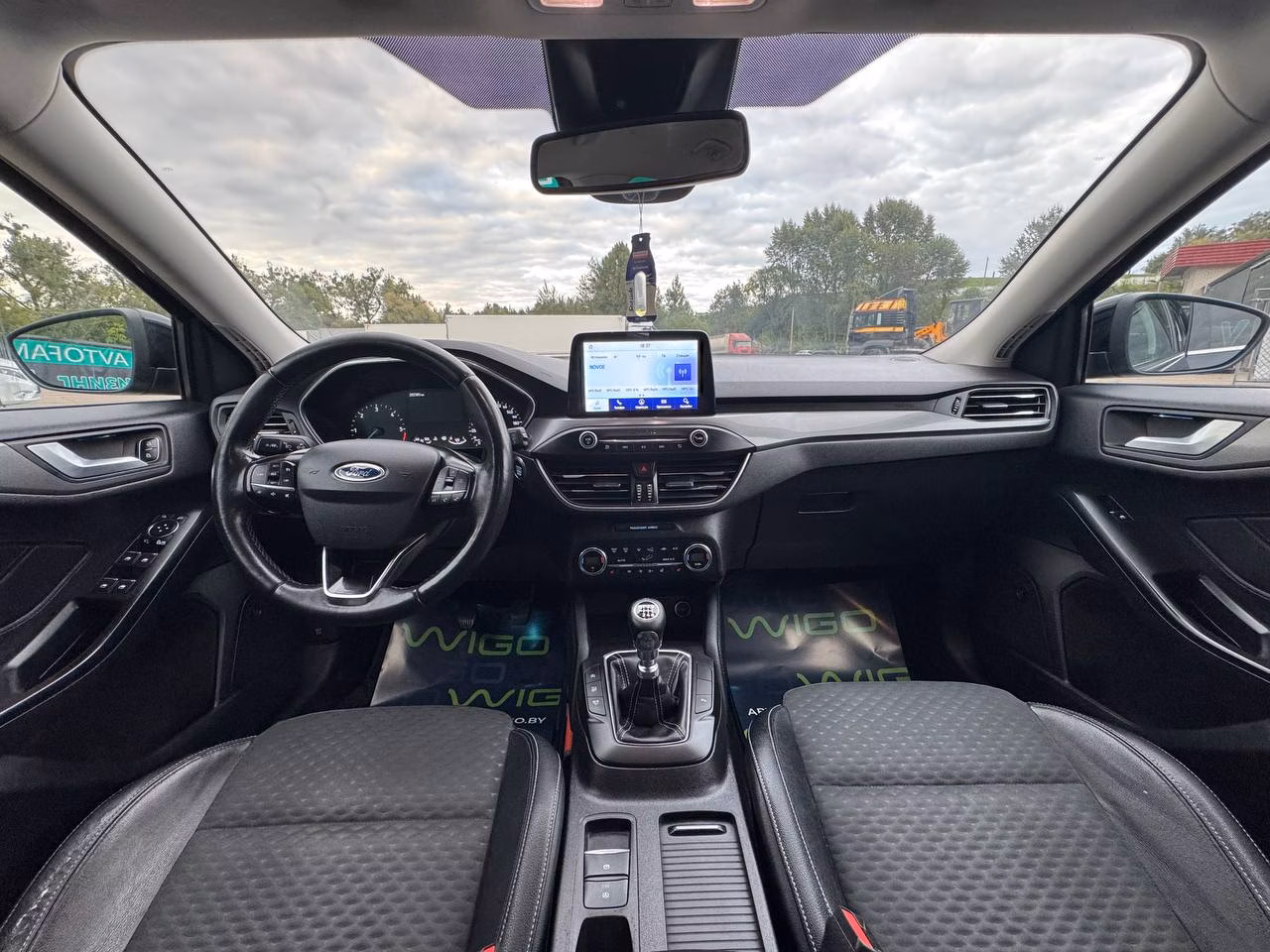 Ford Focus фото 16