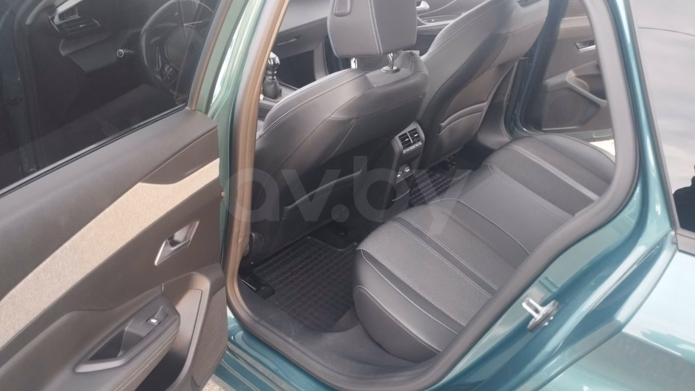 Peugeot 308 фото 13