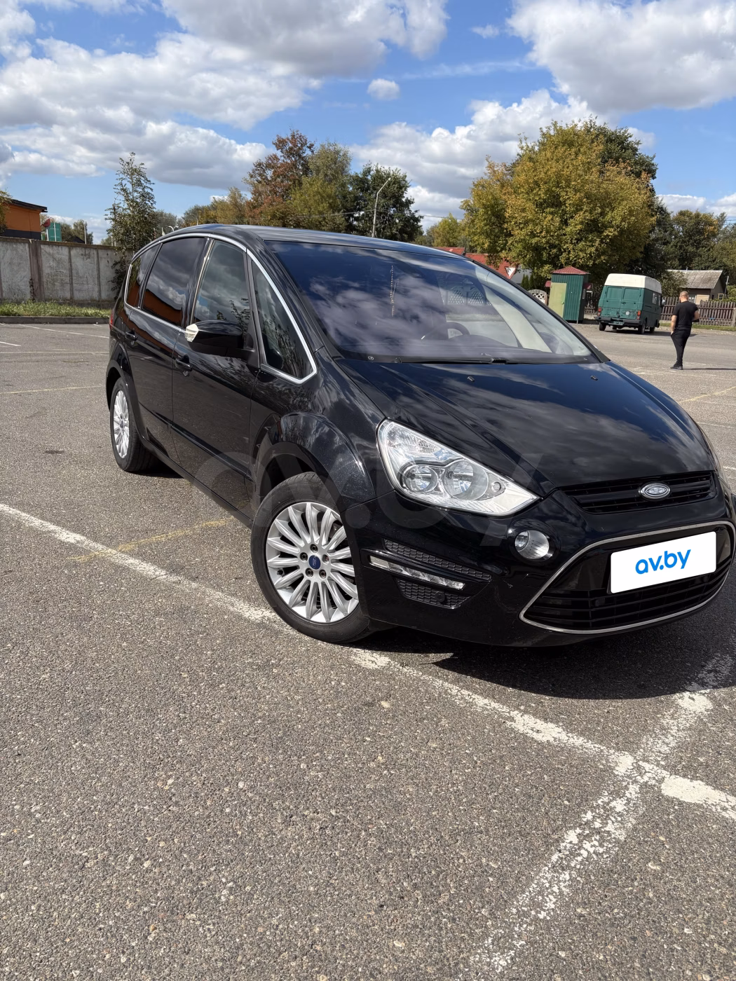 Ford S-MAX фото 2