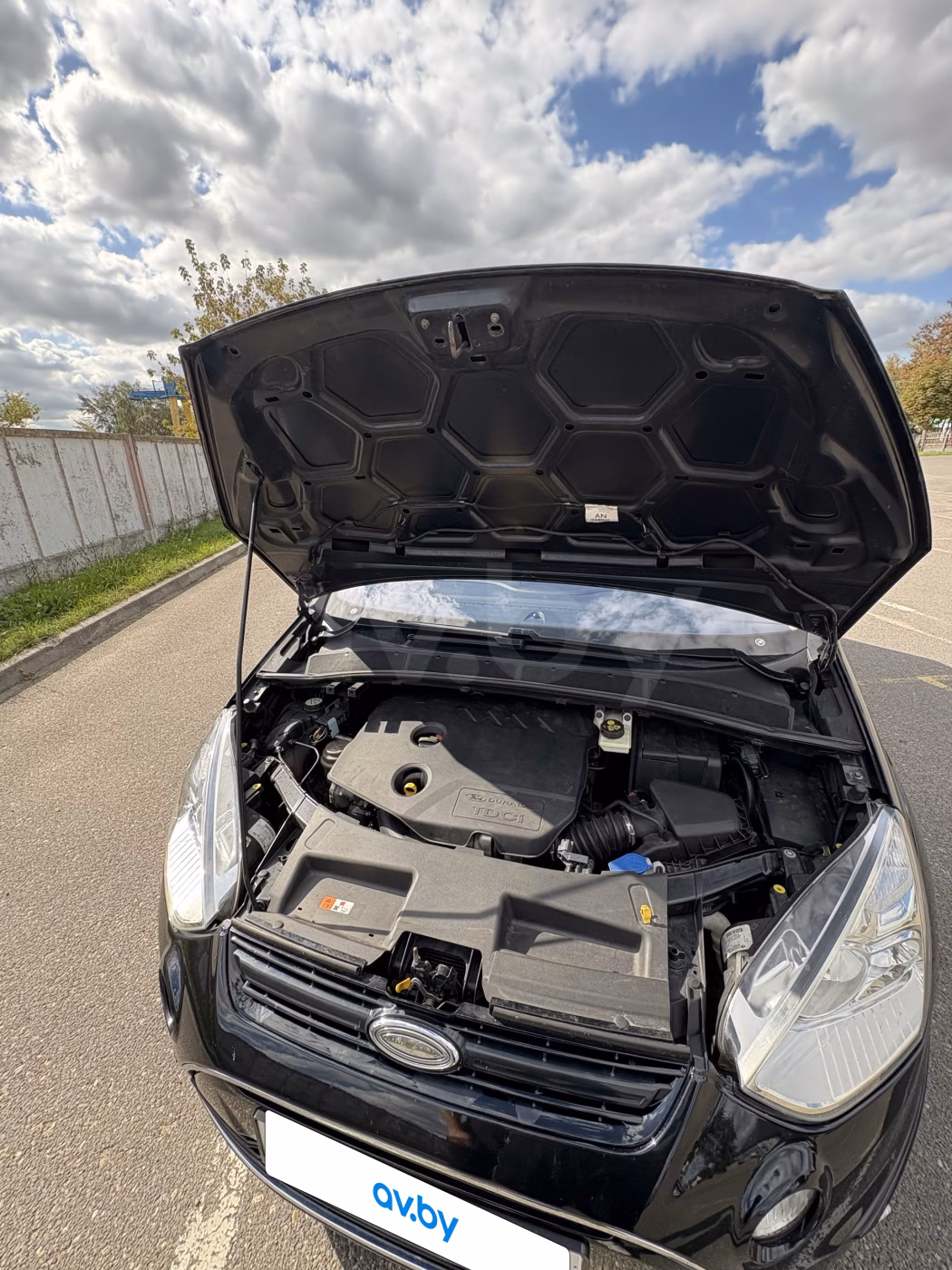 Ford S-MAX фото 10