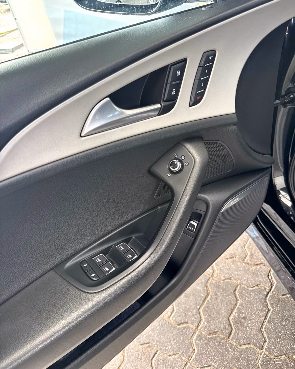 Audi A6 фото 9