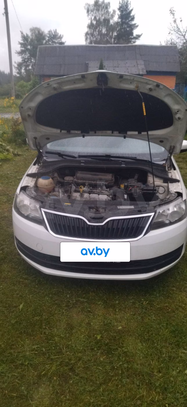 Skoda Rapid фото 3