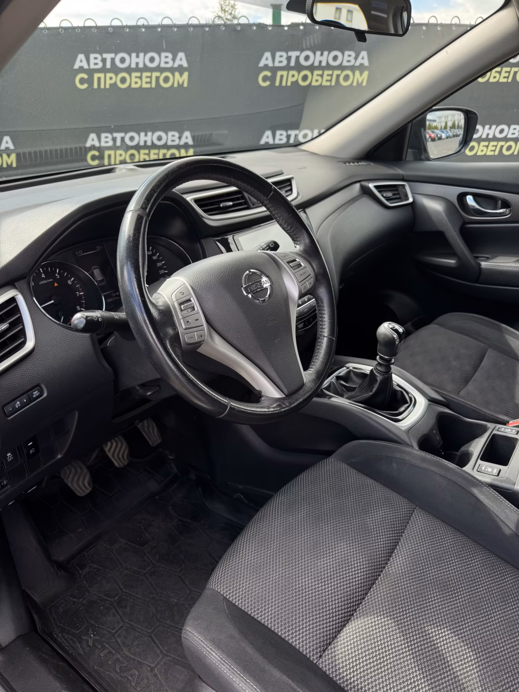 Nissan X-Trail фото 8