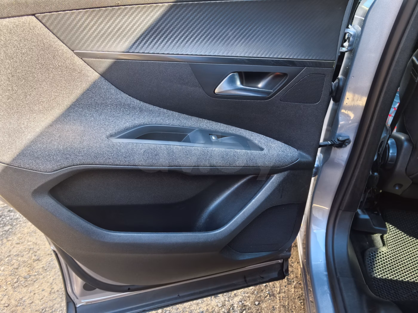 Peugeot 3008 фото 14