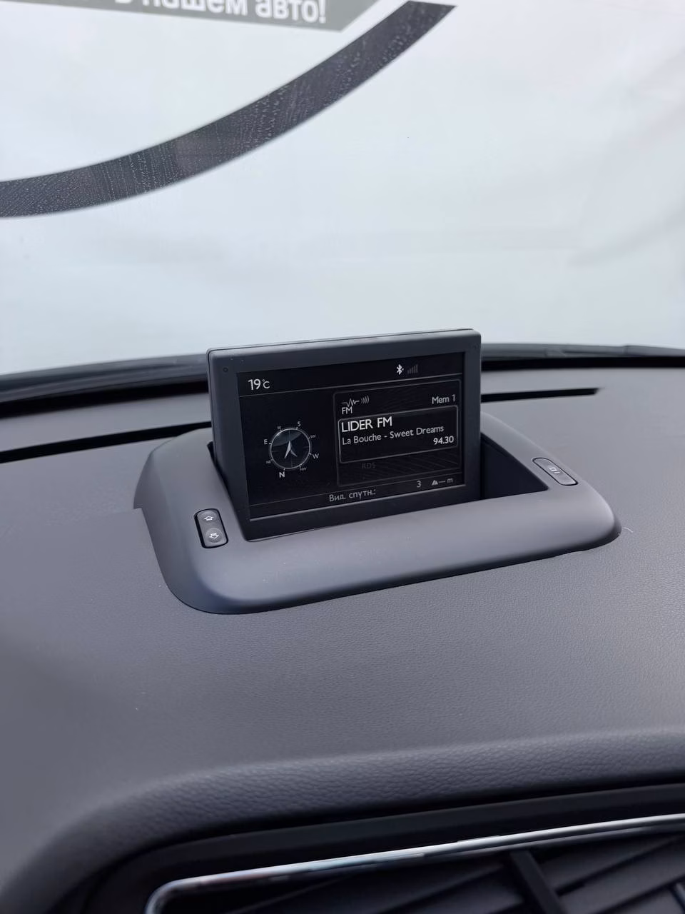 Peugeot 5008 фото 12