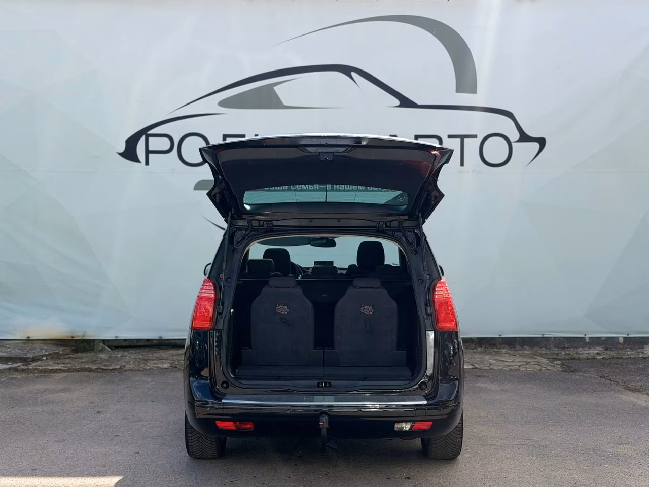 Peugeot 5008 фото 7