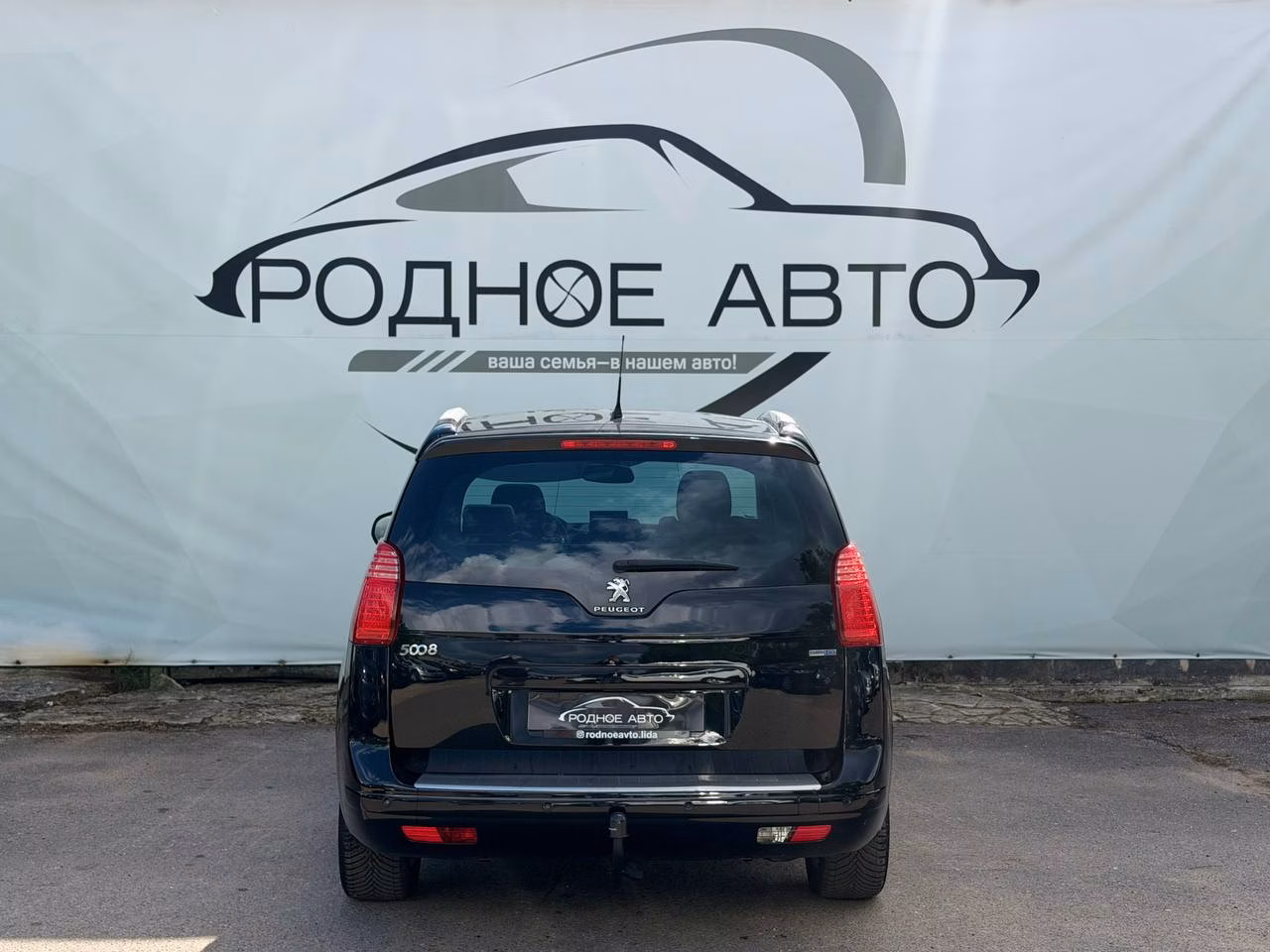 Peugeot 5008 фото 5