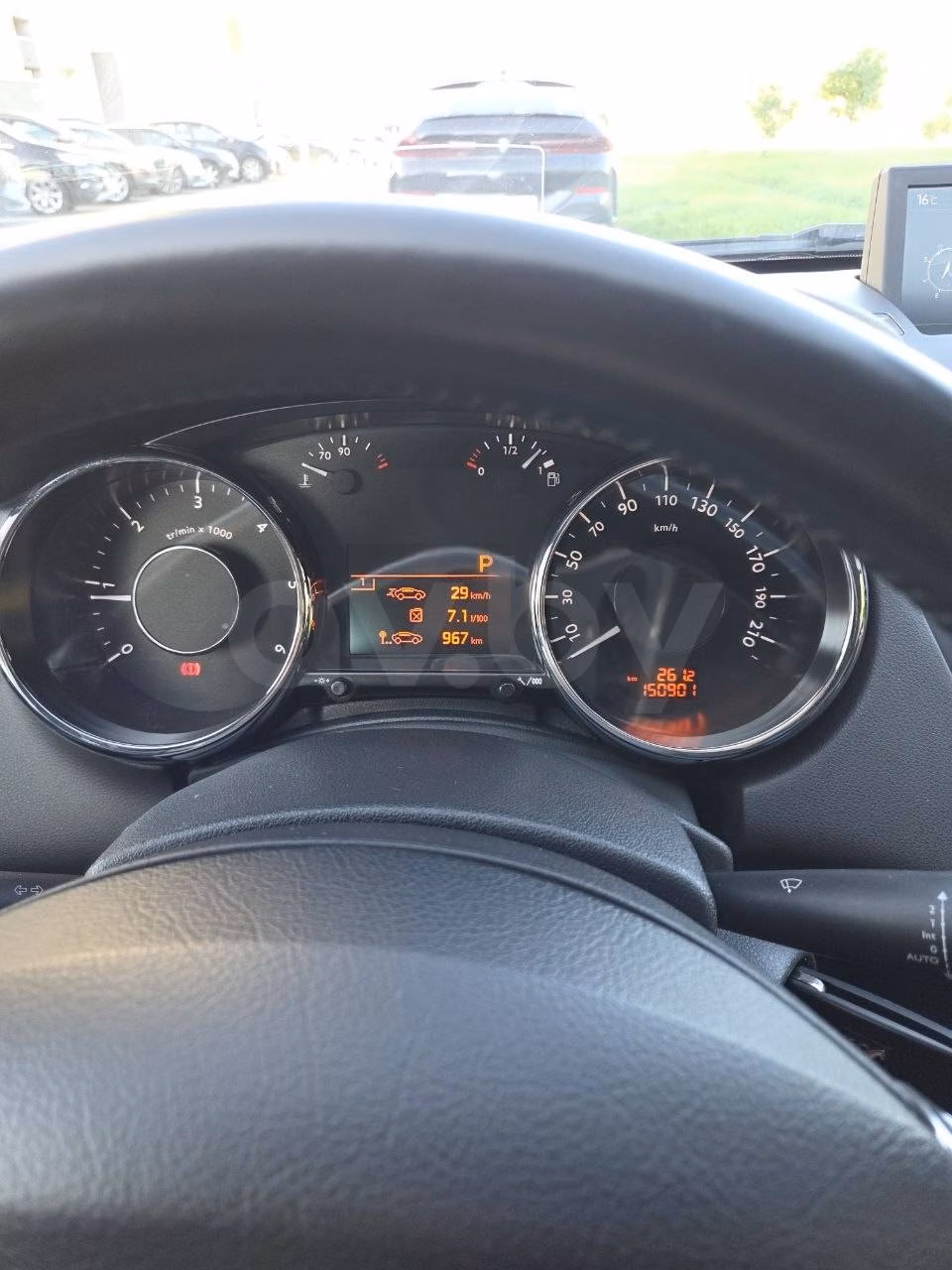 Peugeot 5008 фото 12