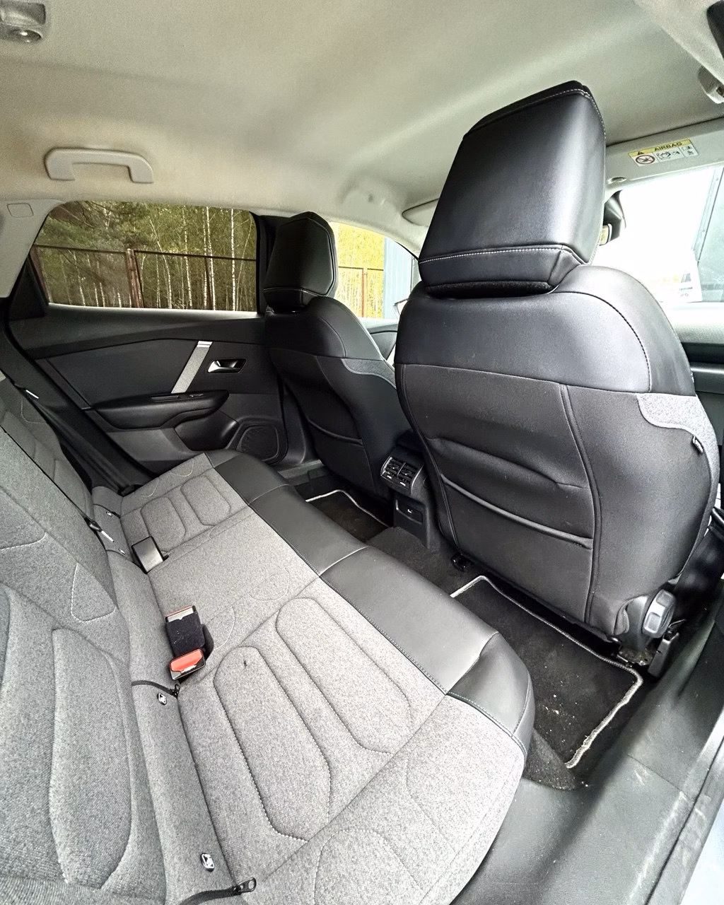 Citroen C4 фото 11