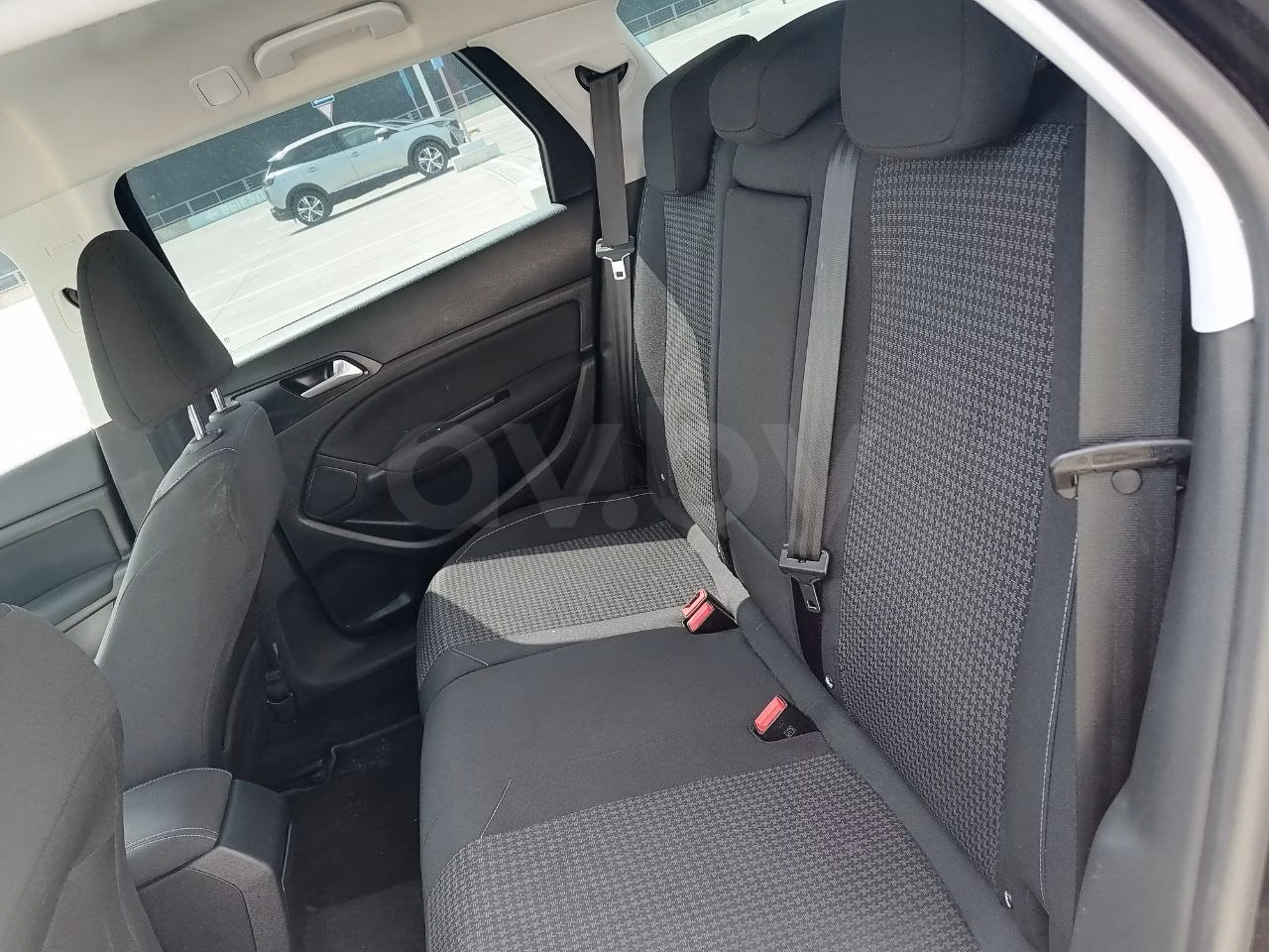 Peugeot 308 фото 6