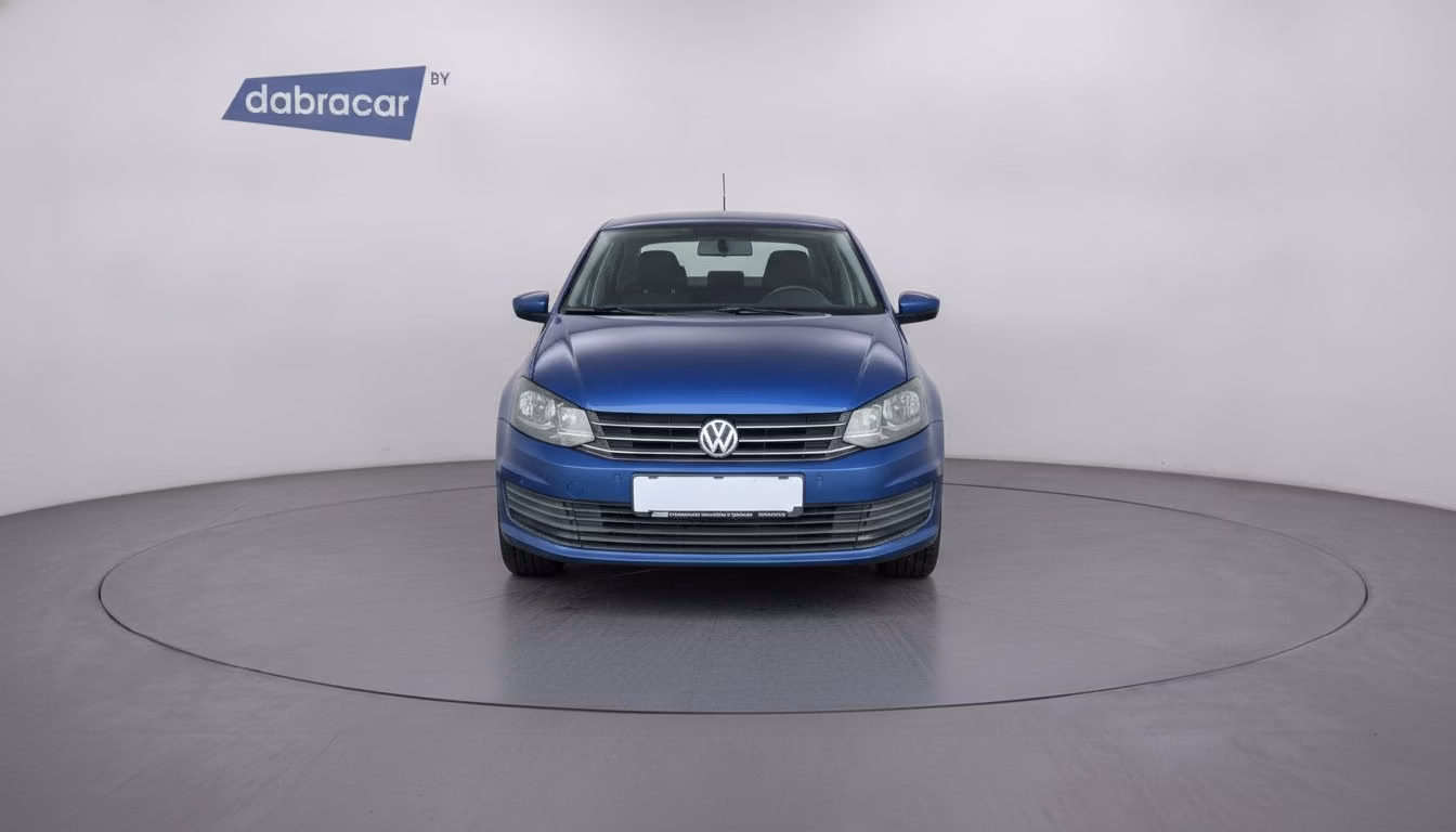 Volkswagen Polo Sedan фото 2